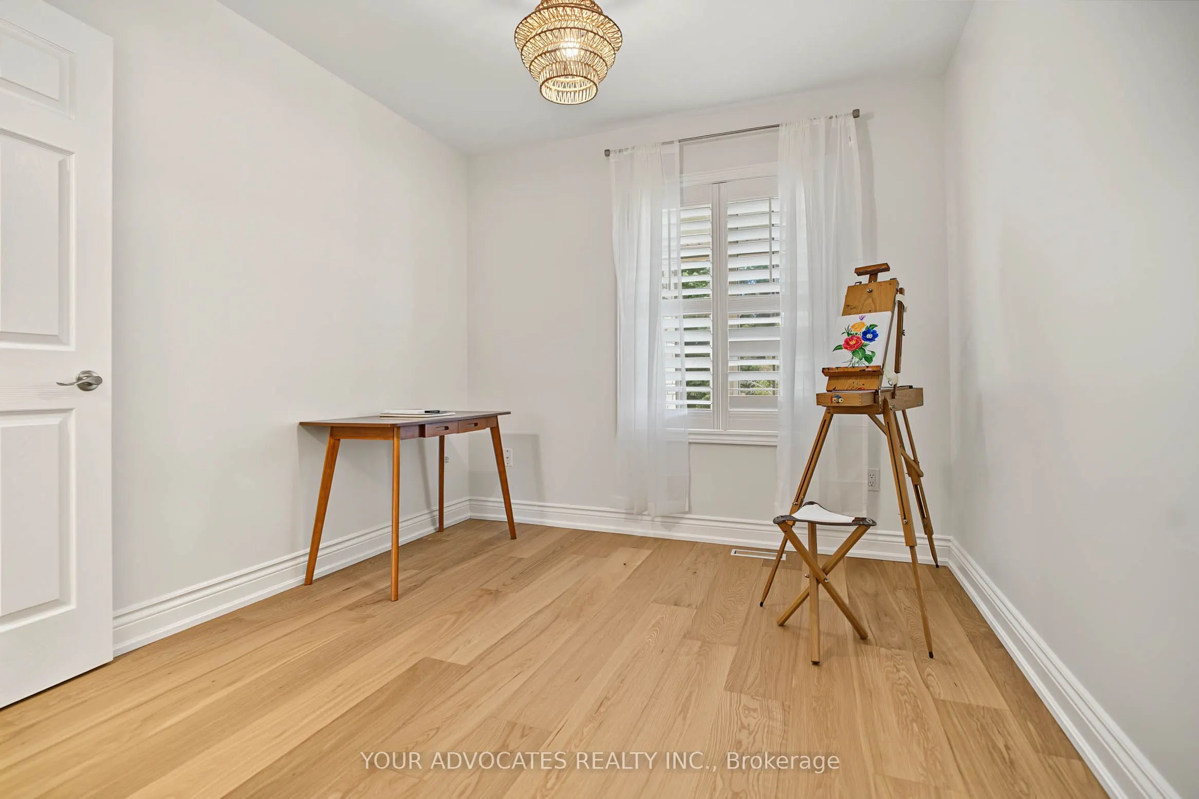14 La Neve Avenue