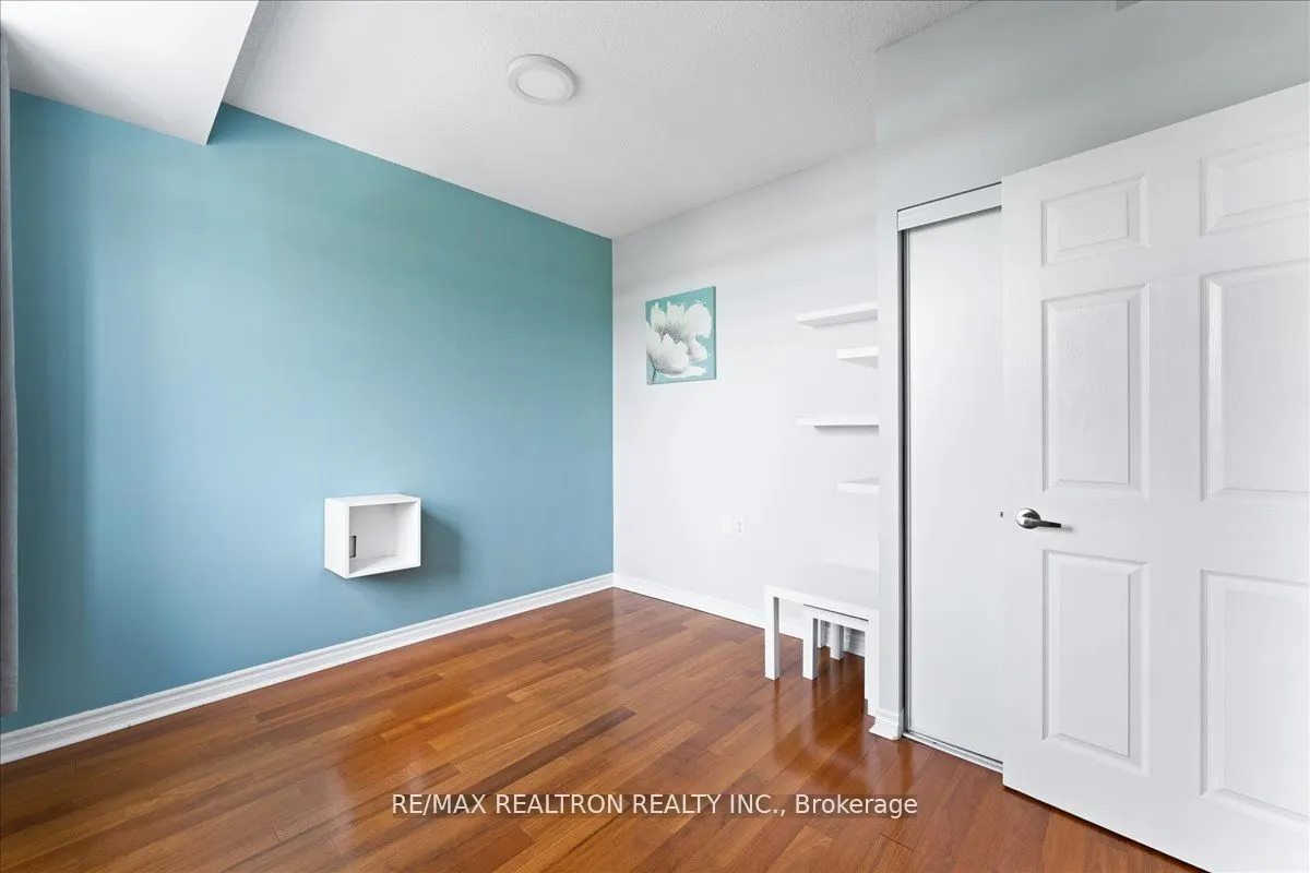 15450 Yonge Street #304