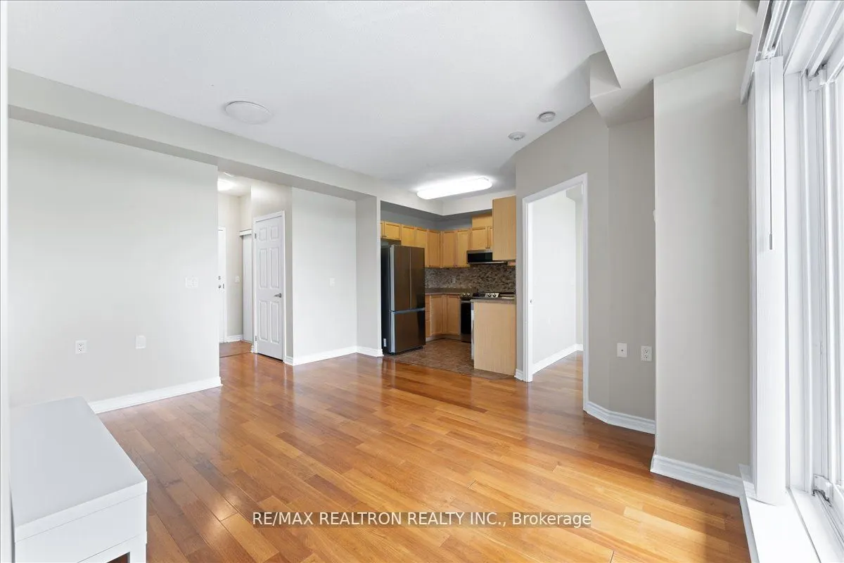 15450 Yonge Street #304