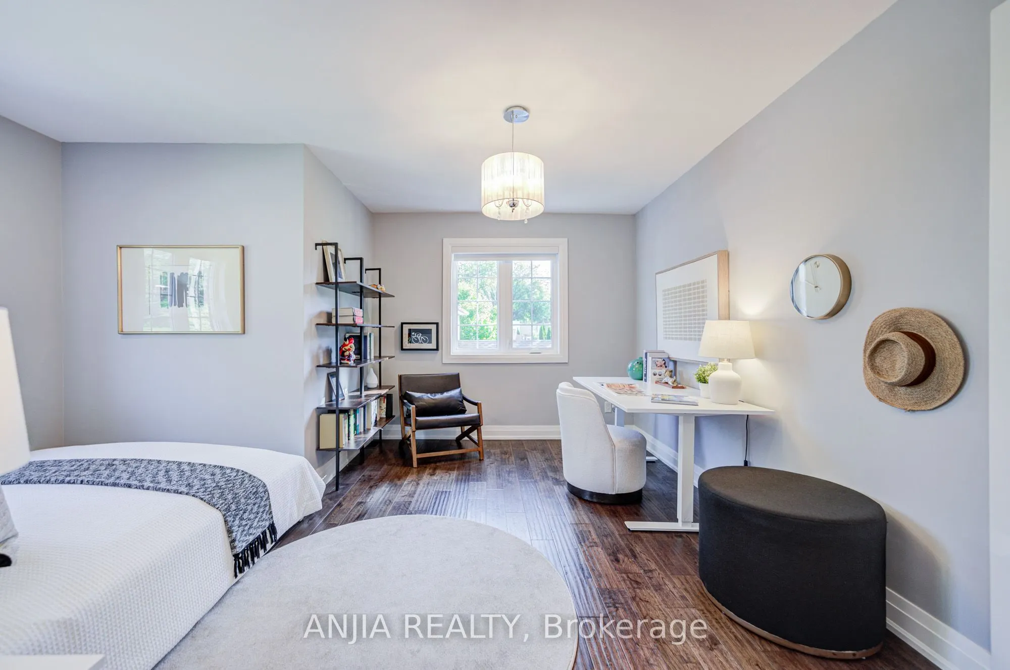 41 Valley Road