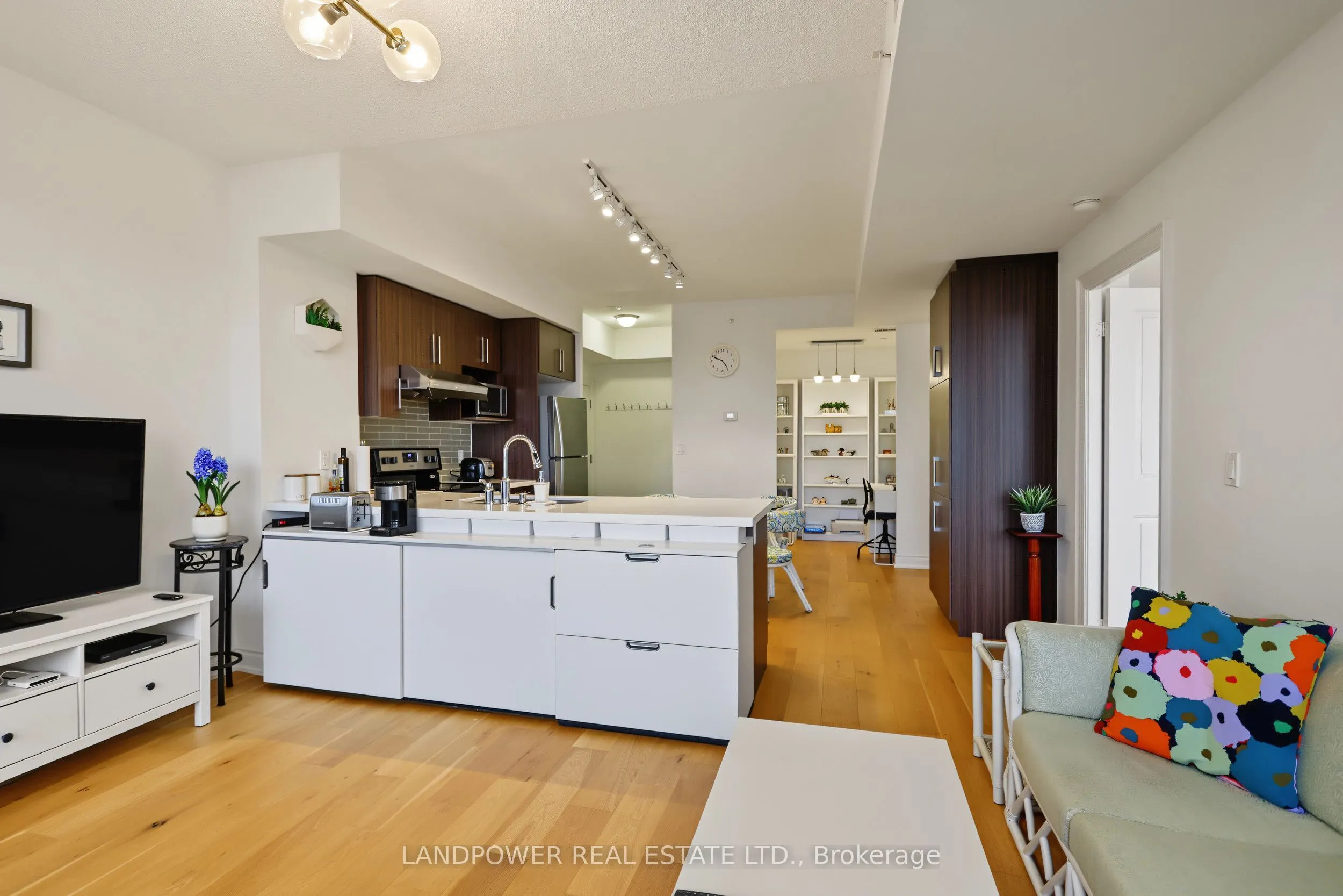 38 Cedarland Drive #1005