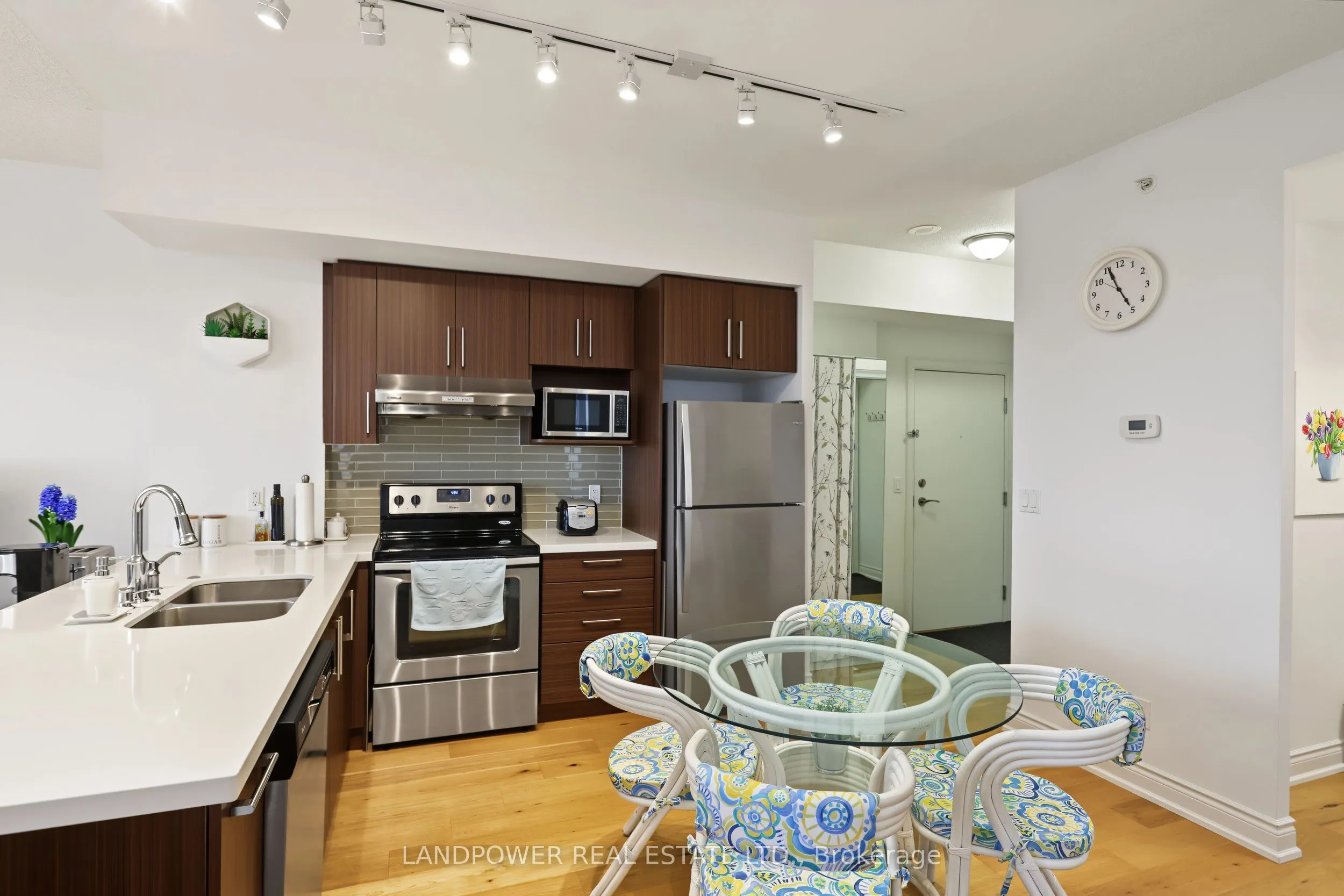 38 Cedarland Drive #1005
