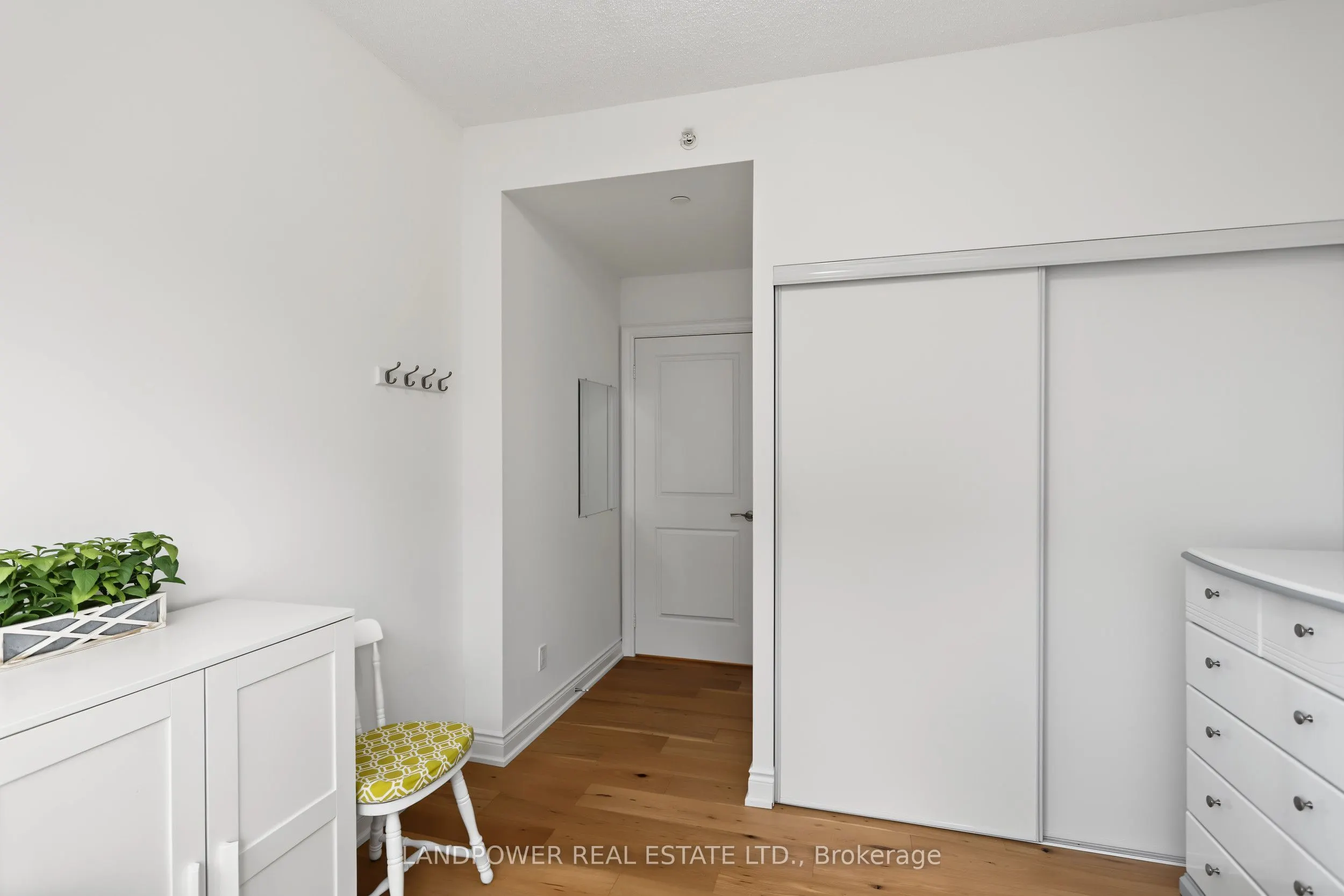 38 Cedarland Drive #1005