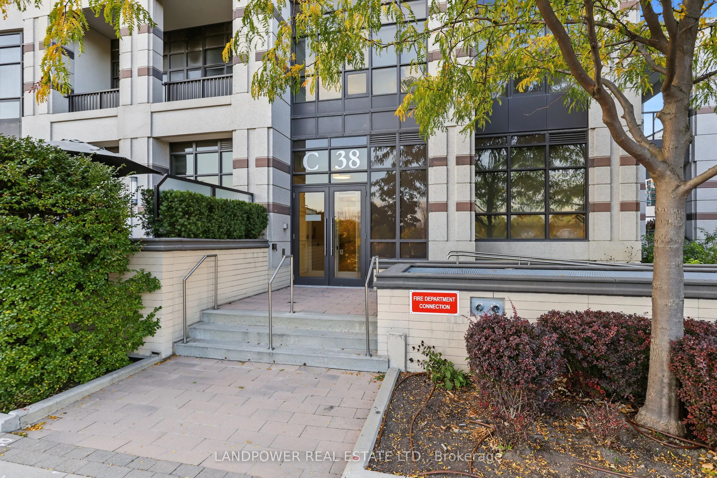 38 Cedarland Drive #1005