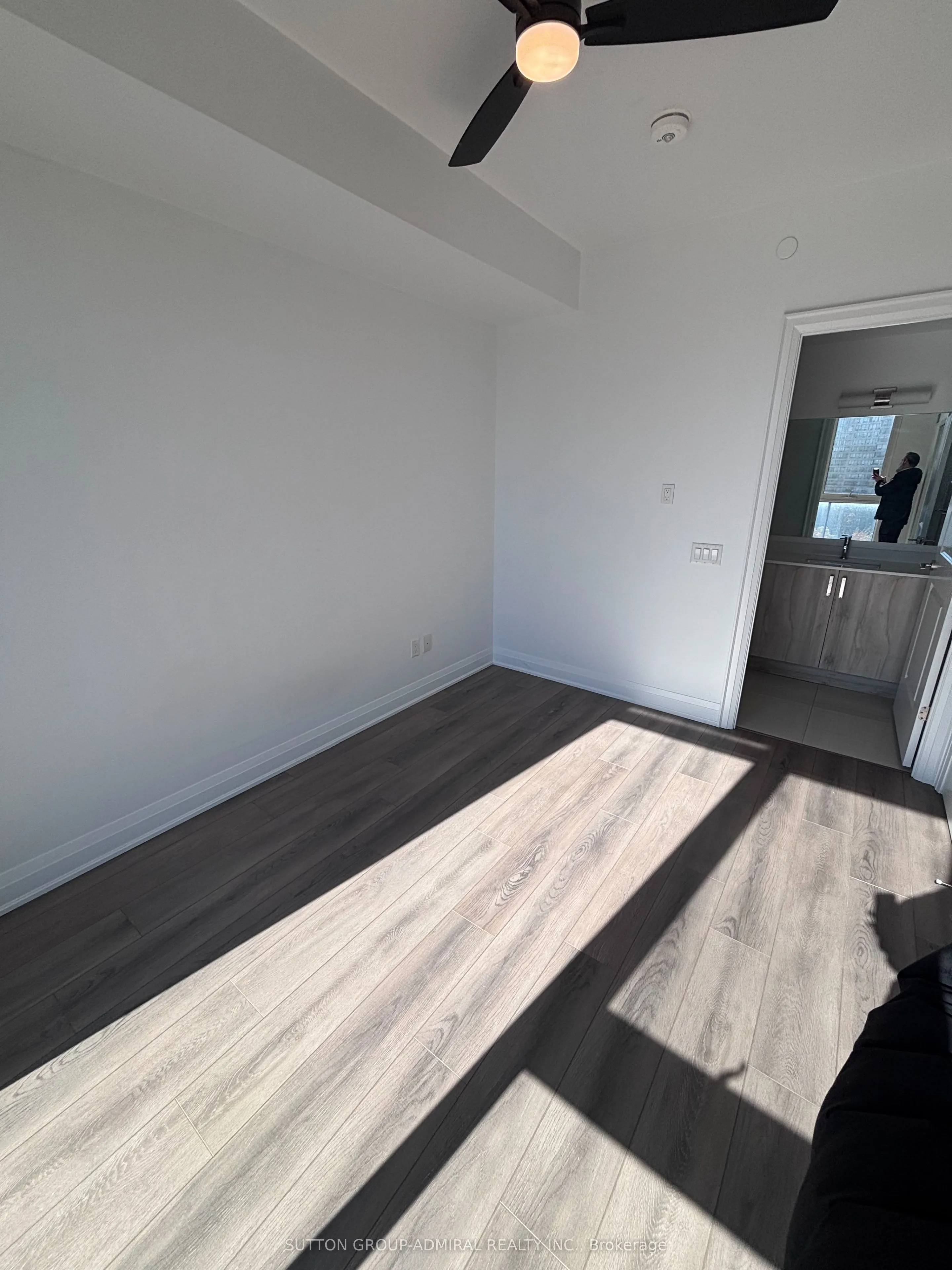 20 Gatineau Drive #705E