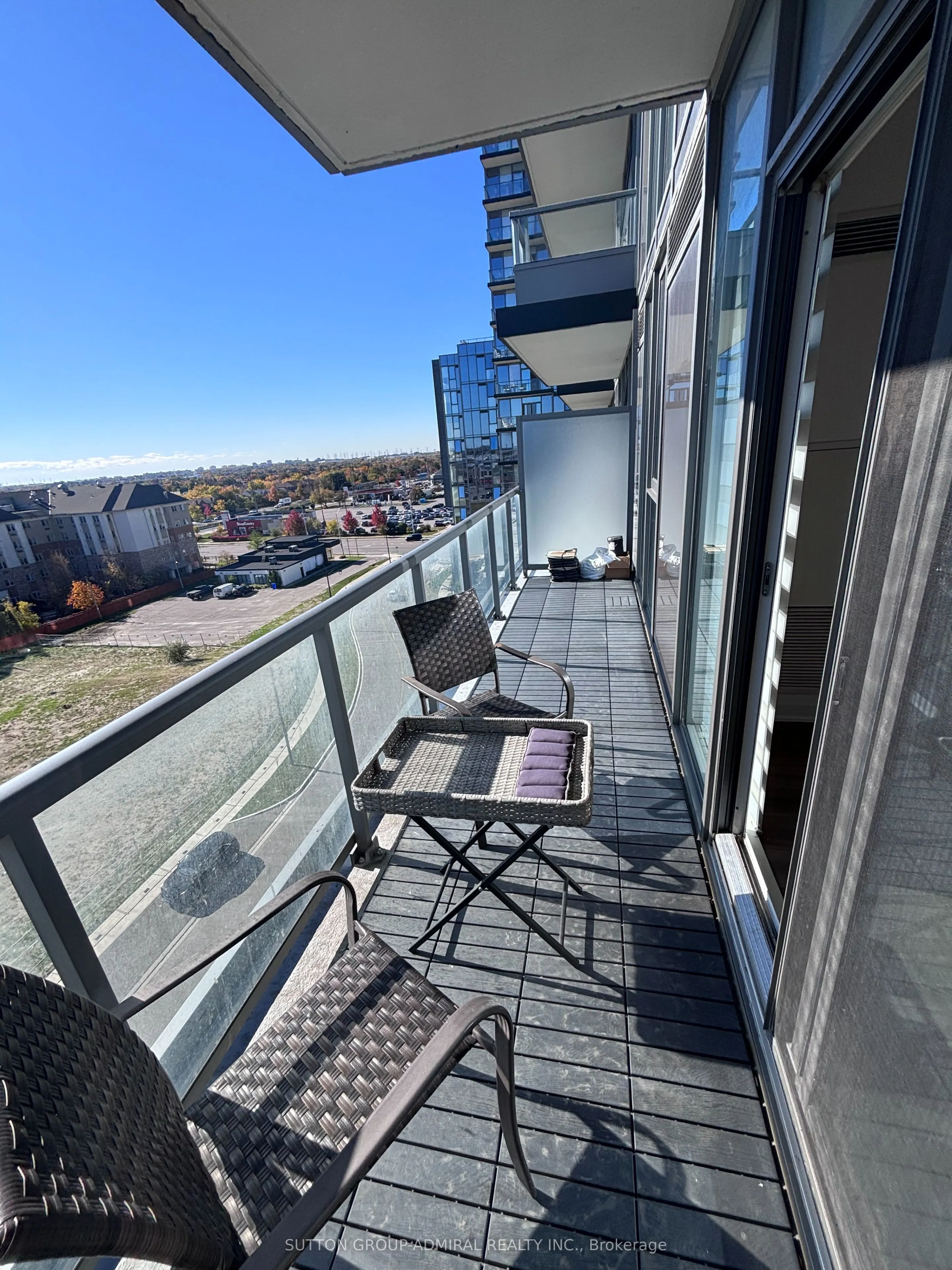 20 Gatineau Drive #705E