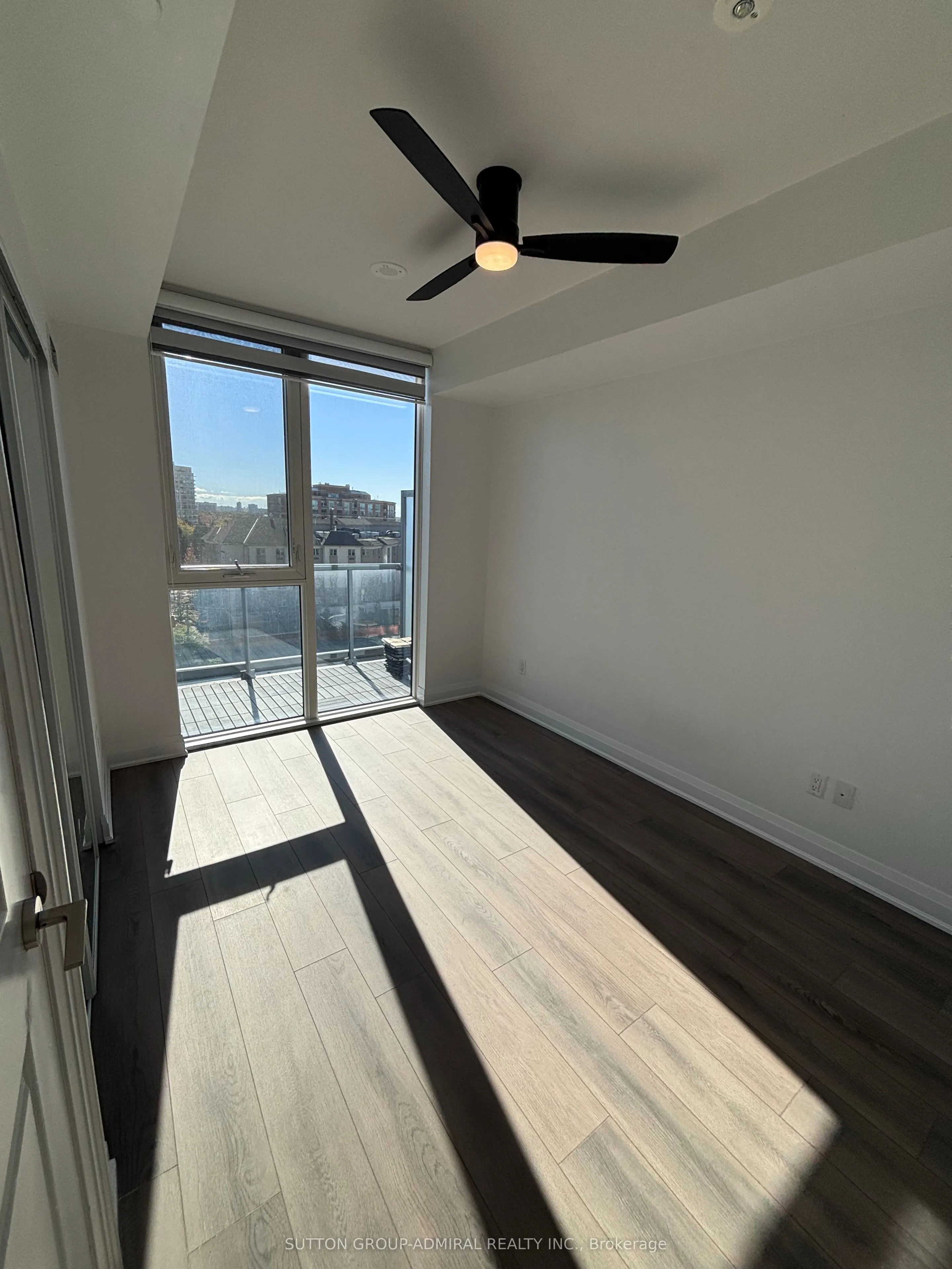 20 Gatineau Drive #705E