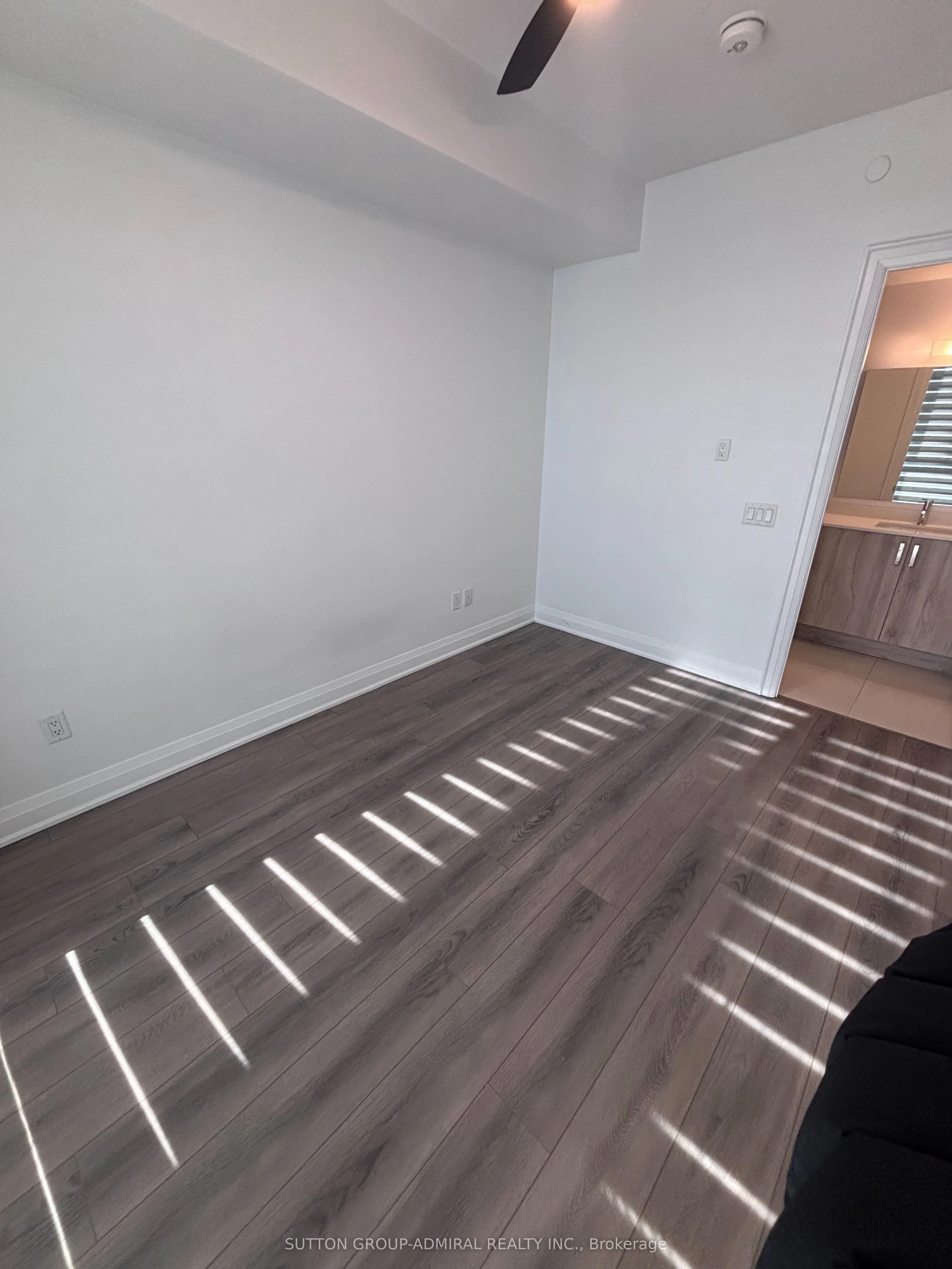 20 Gatineau Drive #705E