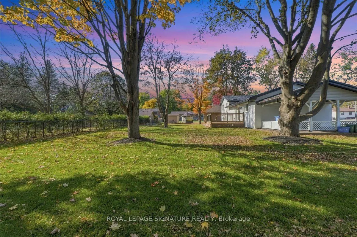 7 Parkside Drive