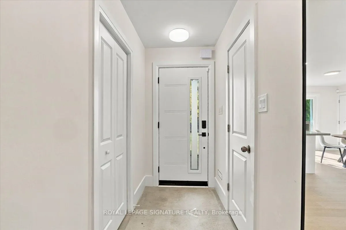 7 Parkside Drive