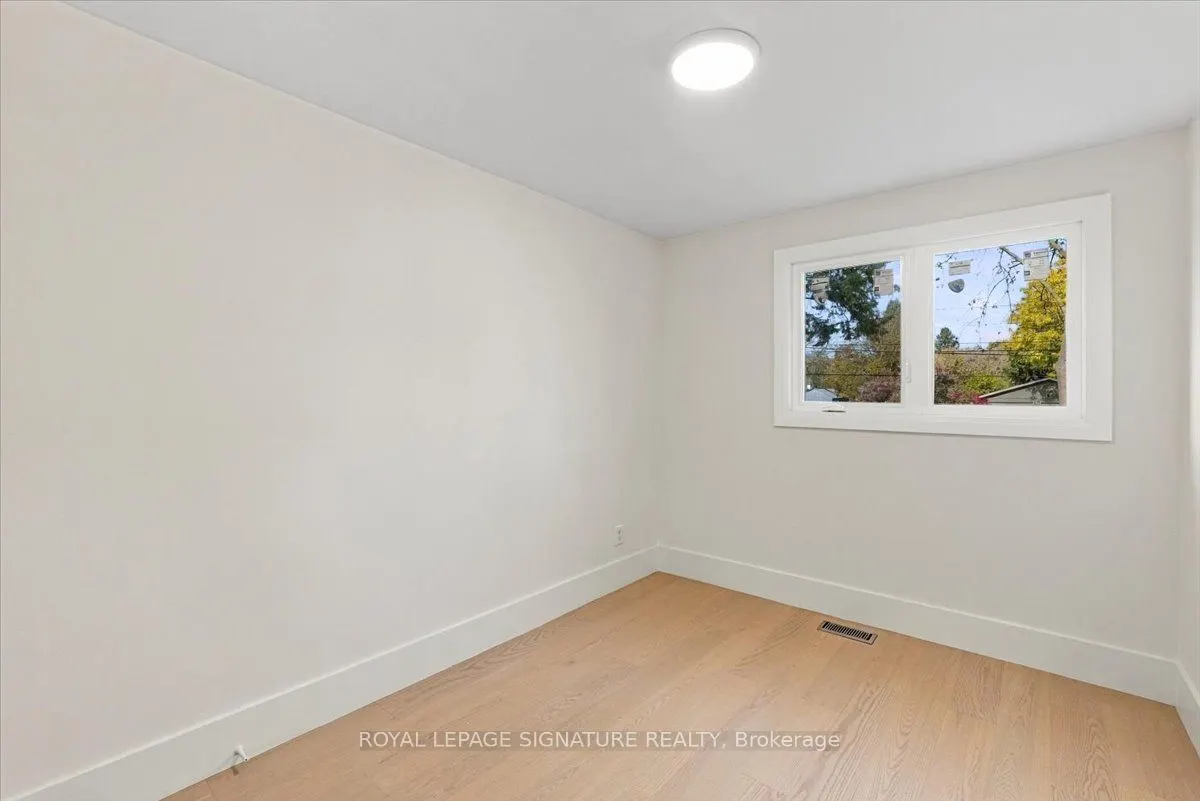 7 Parkside Drive