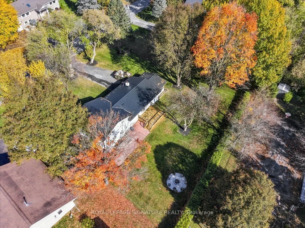 7 Parkside Drive