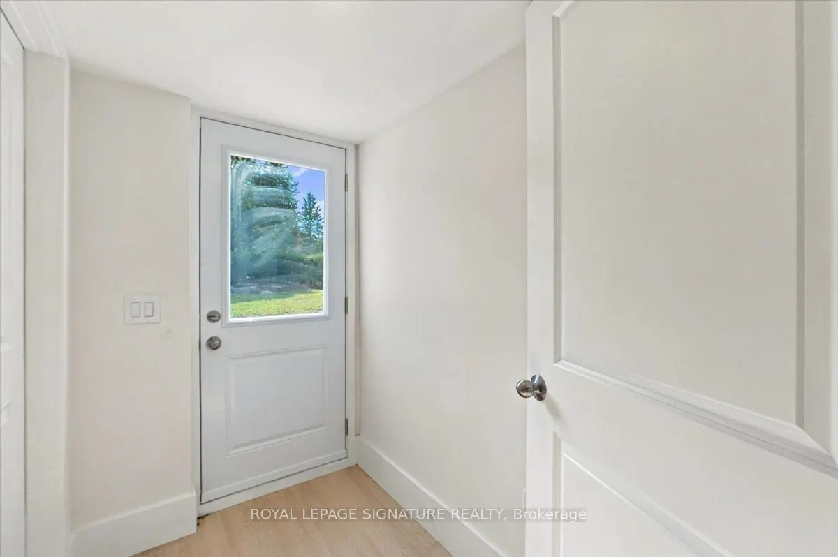 7 Parkside Drive