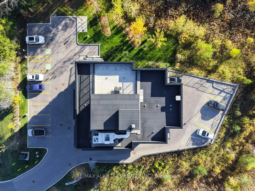 164 Cemetery Road #301