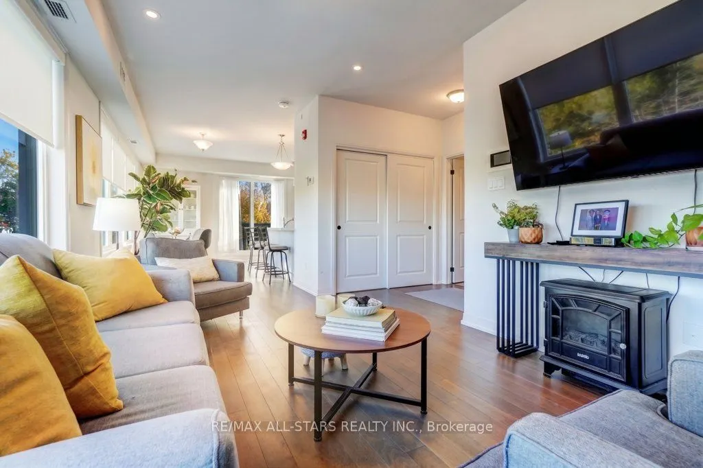 164 Cemetery Road #301