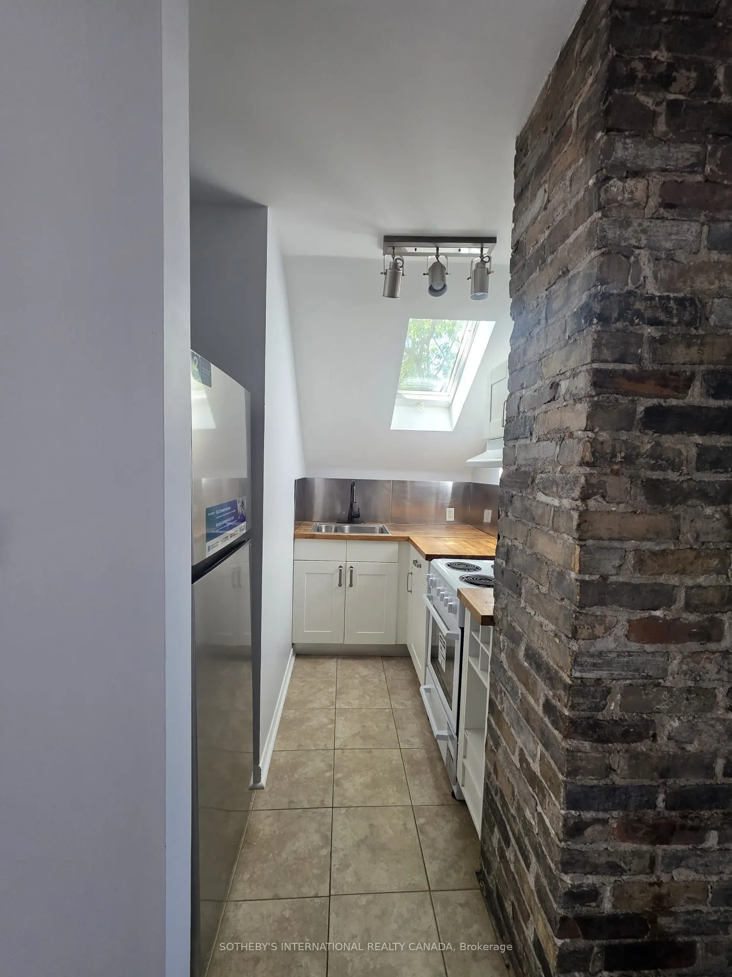 56 Prospect Street #2nd Floor B