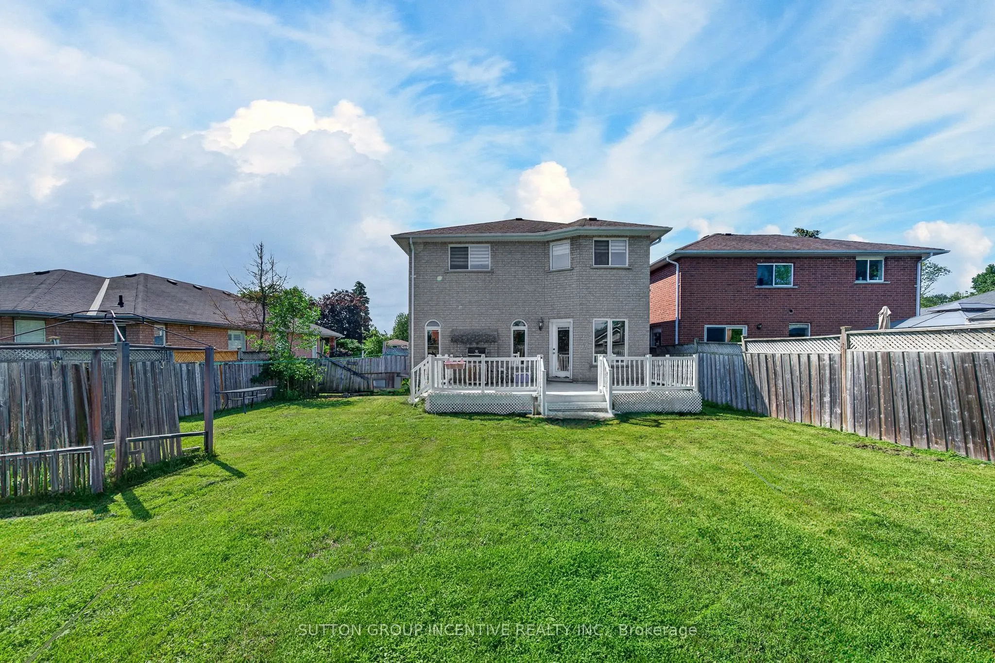 850 Leslie Drive