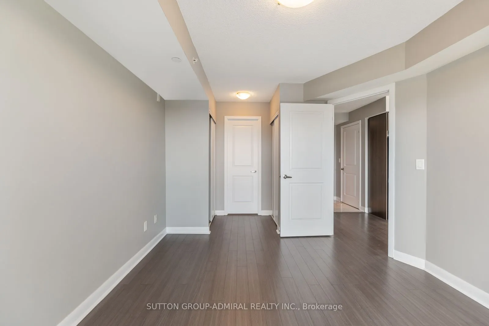 75 Norman Bethune Avenue #412