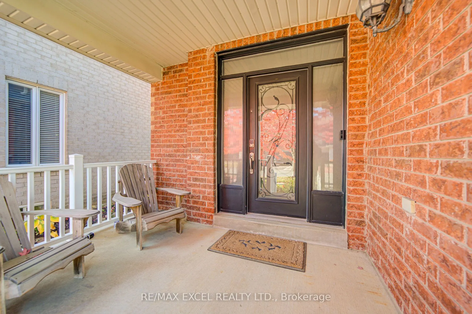 202 West Lawn Crescent