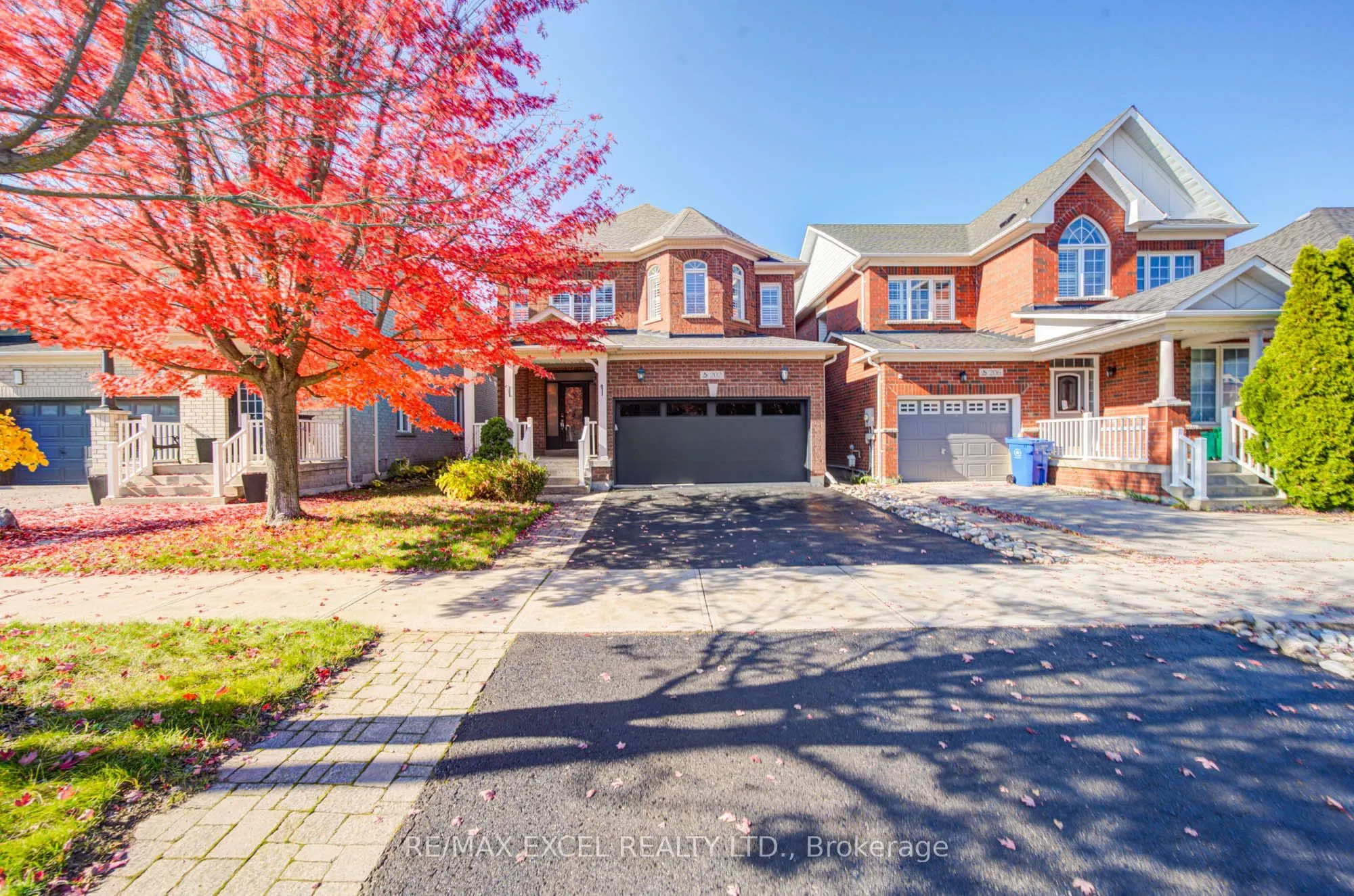 202 West Lawn Crescent