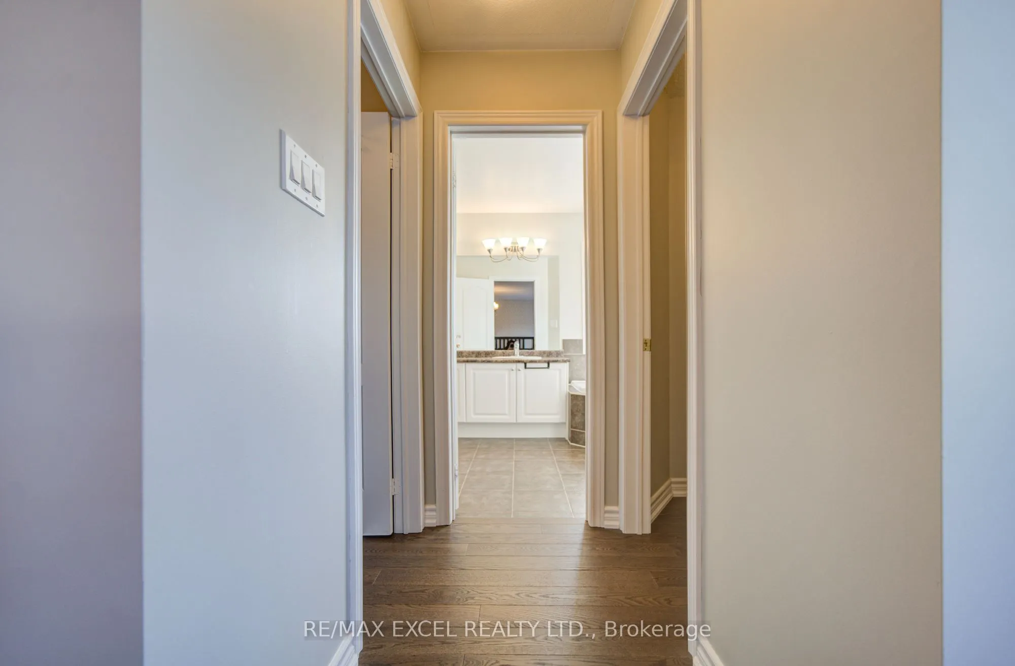 202 West Lawn Crescent