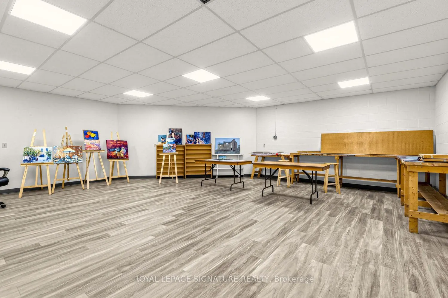20 Baif Boulevard #408
