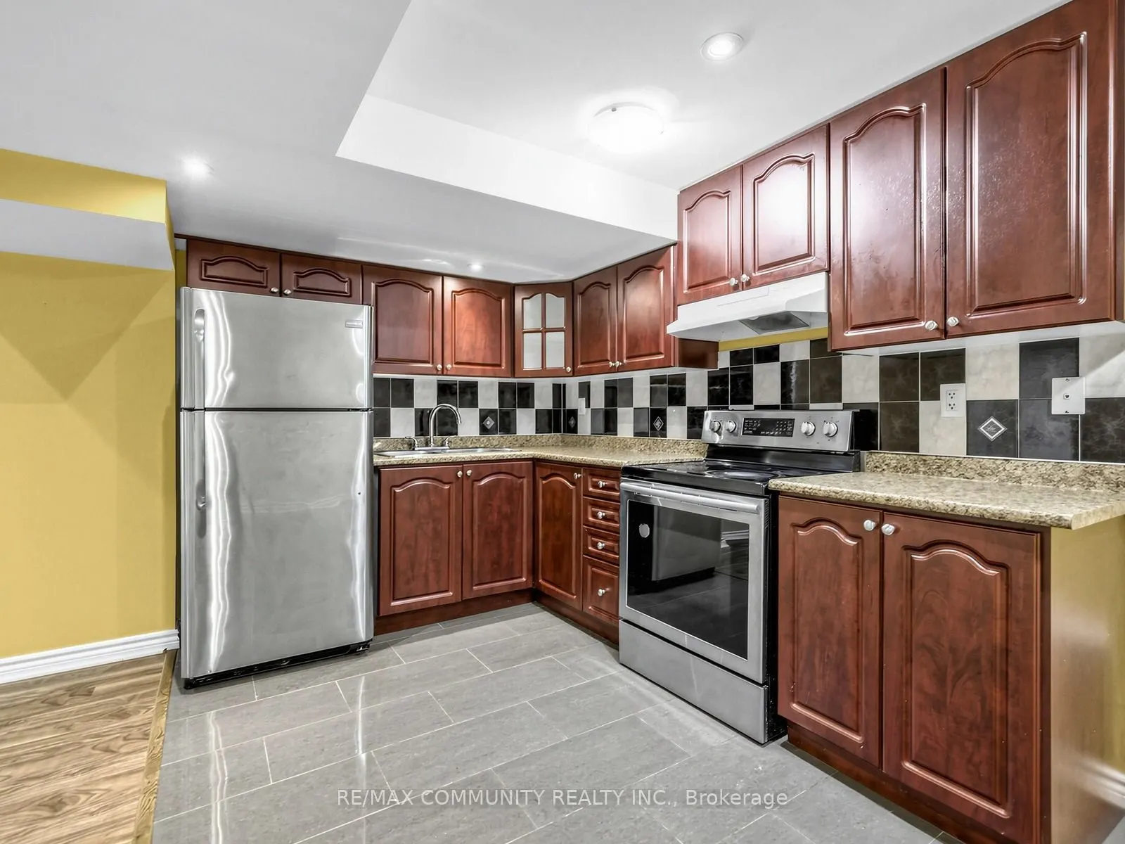117 Tara Crescent