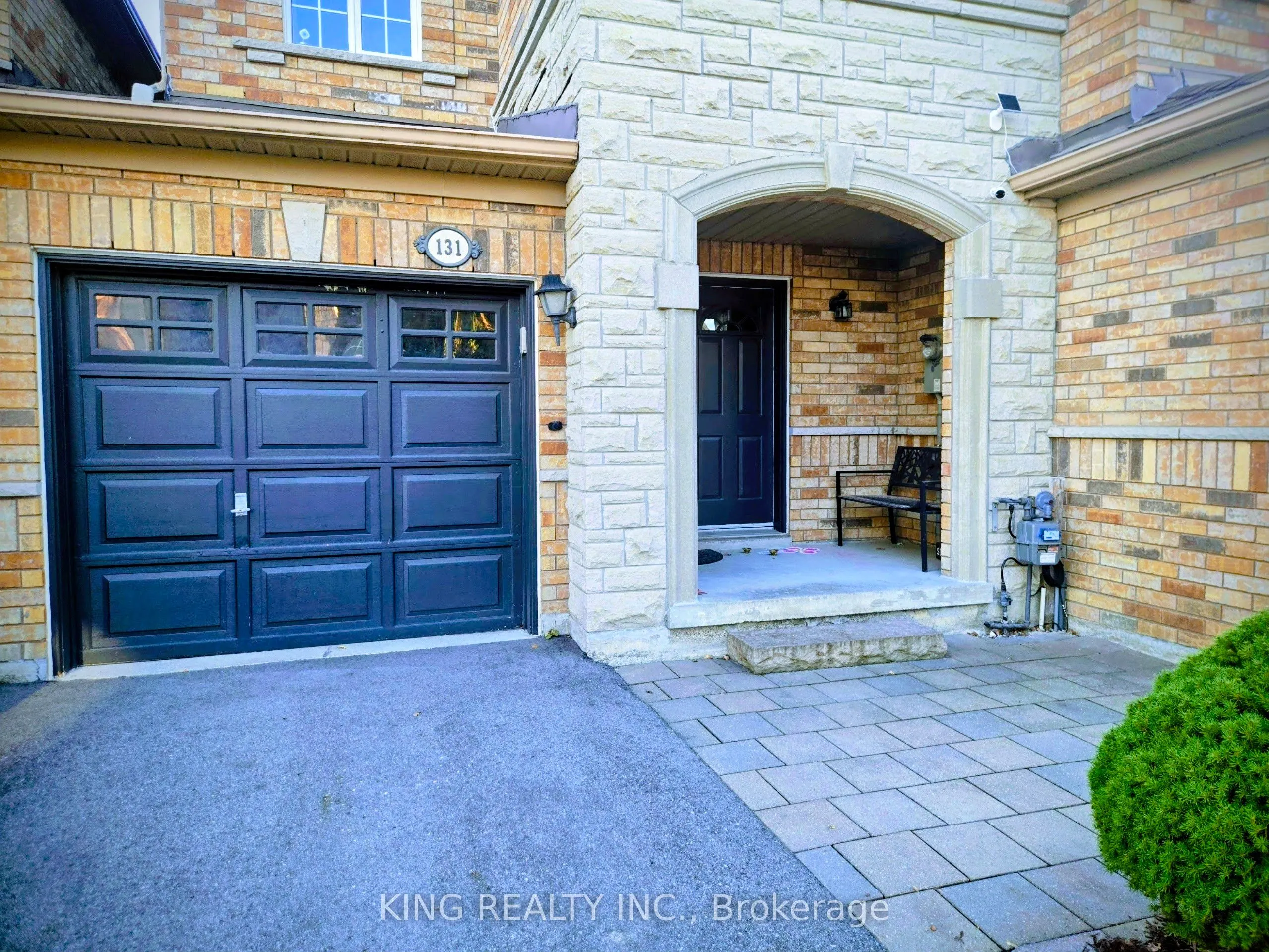 131 Royal Appian Crescent