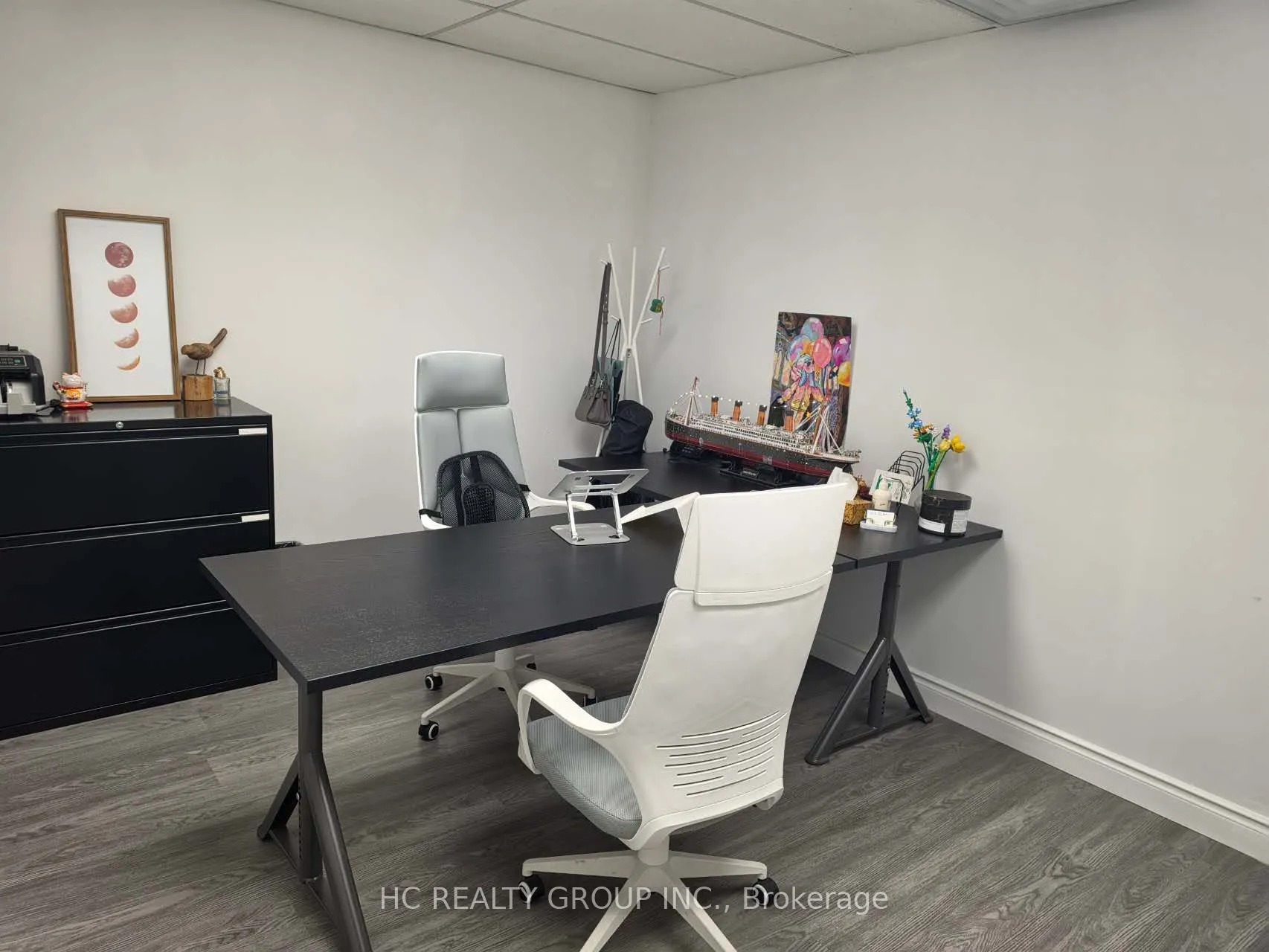 7181 Woodbine Avenue #226