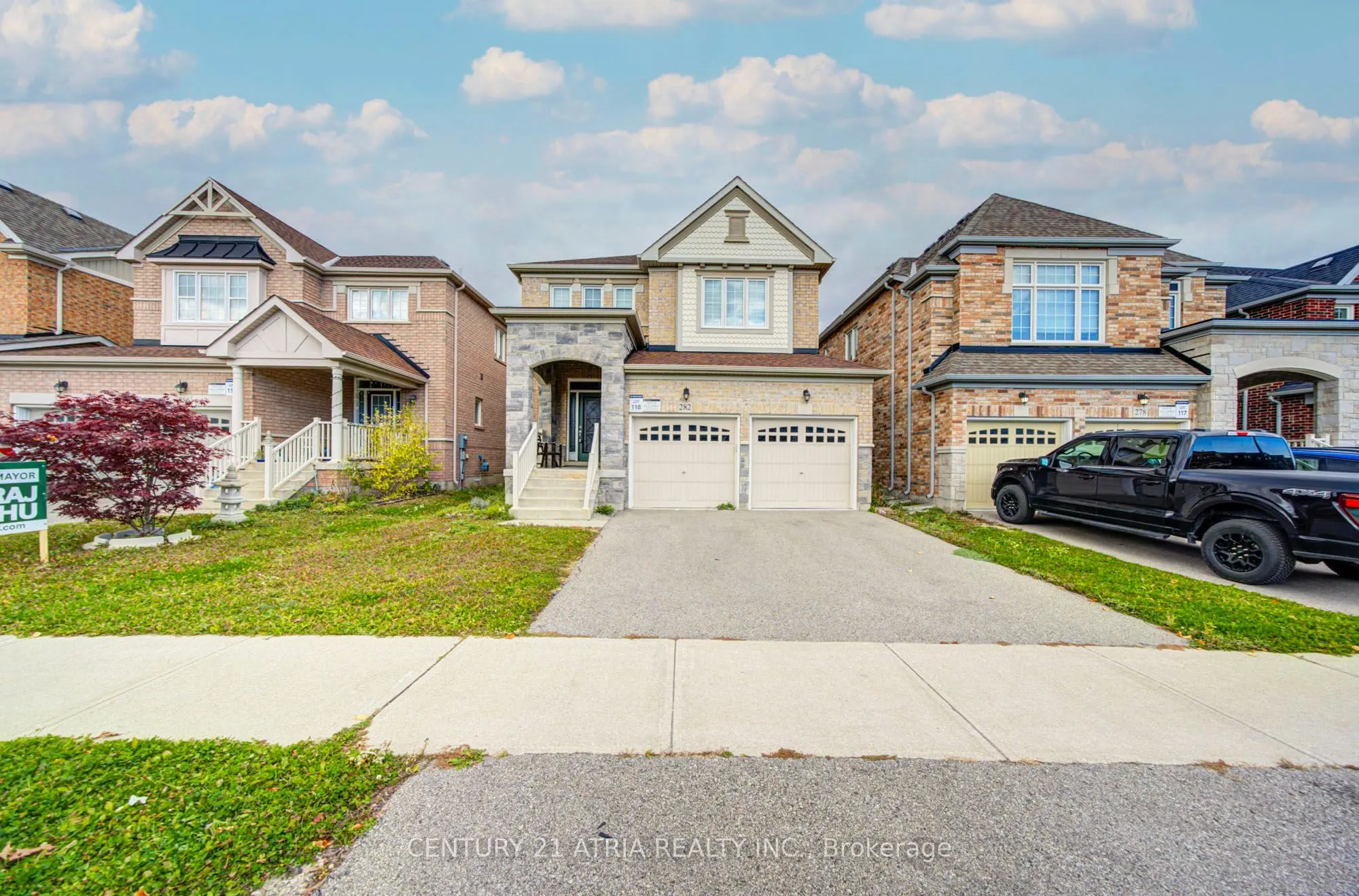 282 Blue Dasher Boulevard