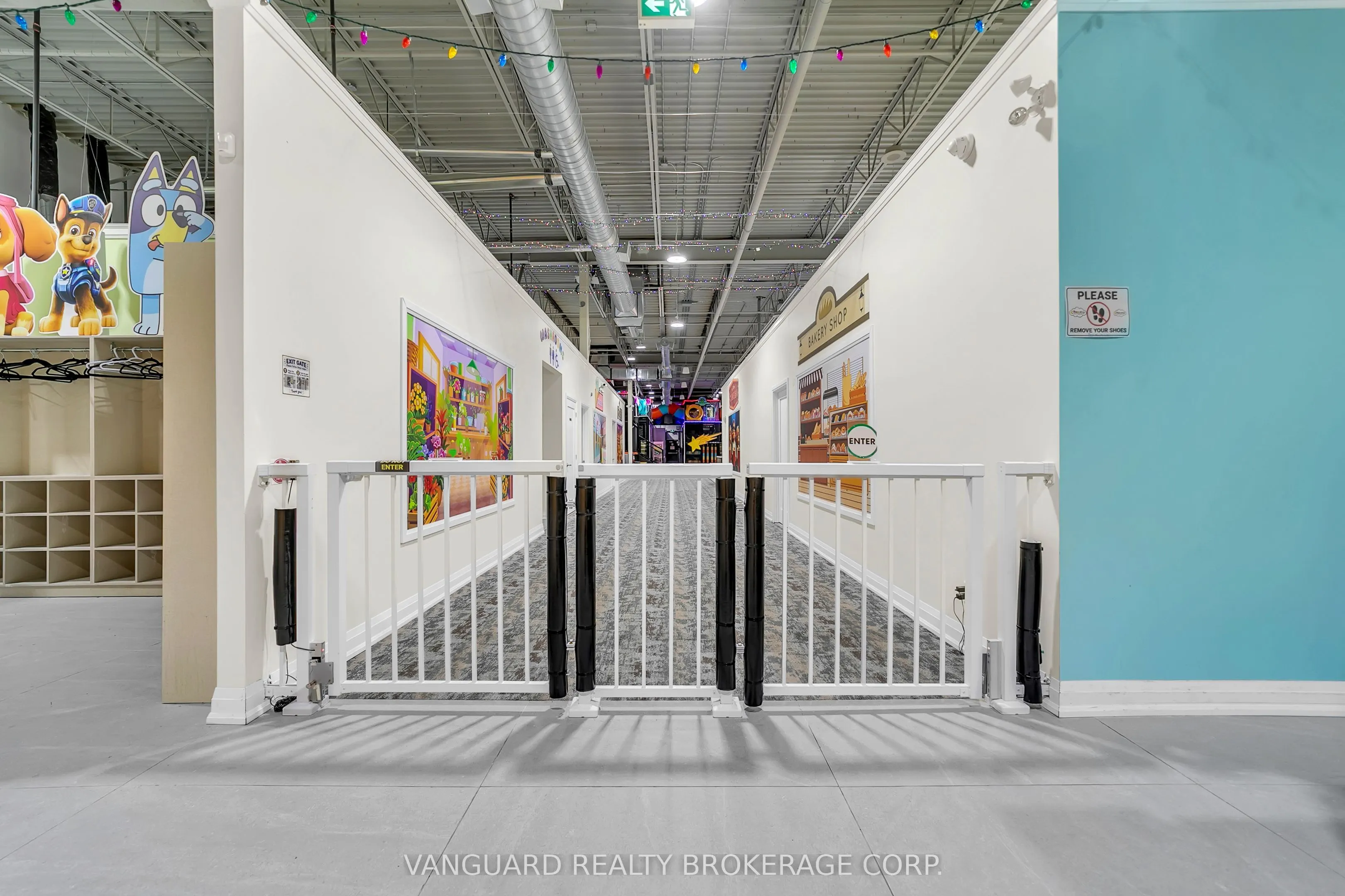 18075 Yonge Street #1B