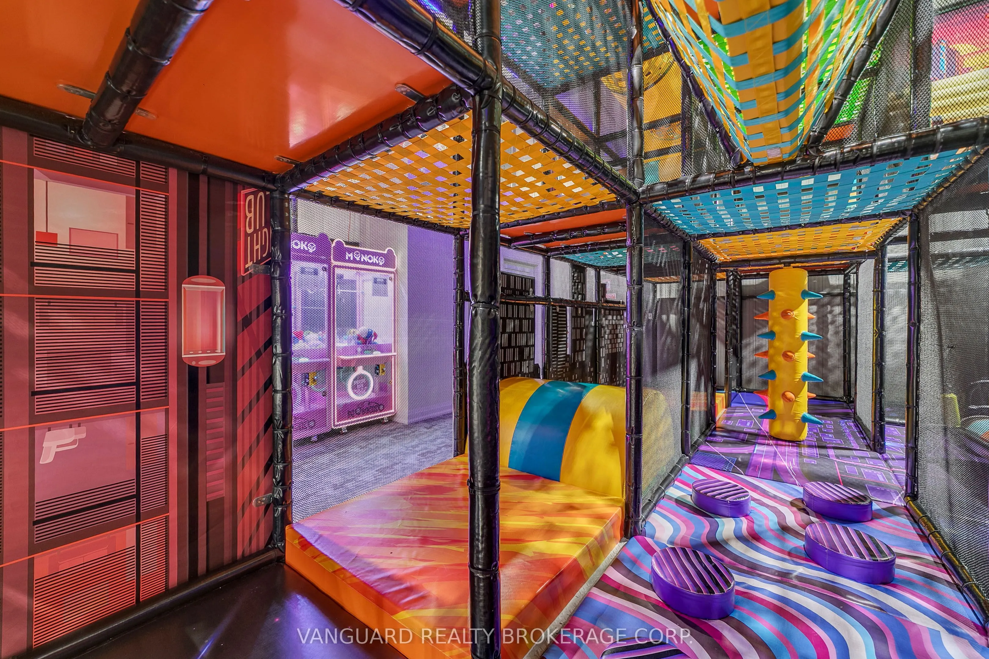 18075 Yonge Street #1B