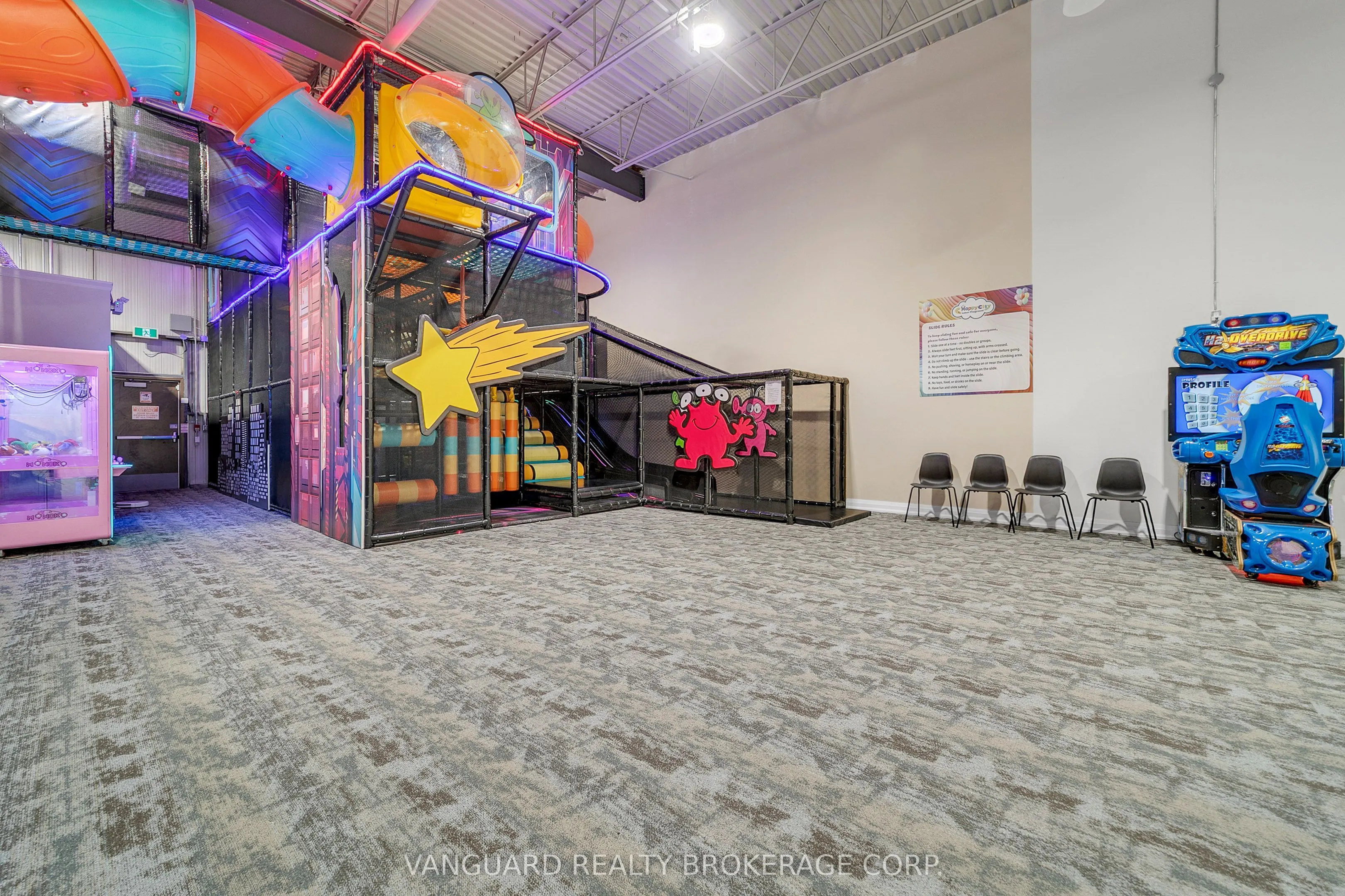 18075 Yonge Street #1B