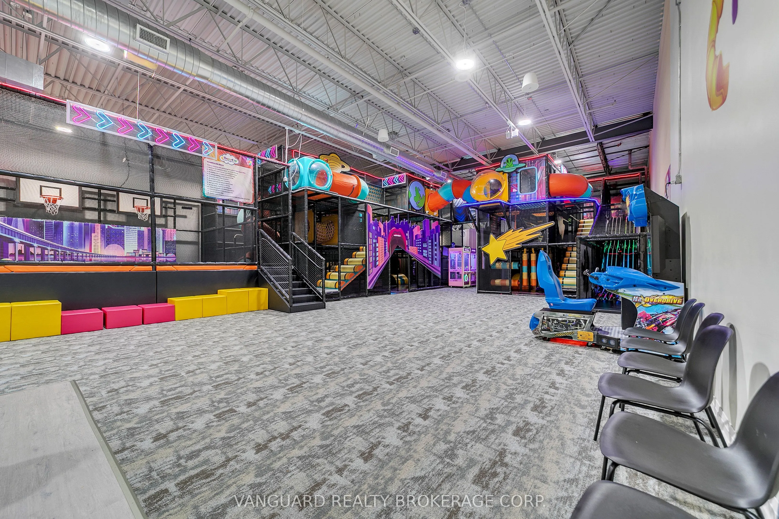 18075 Yonge Street #1B