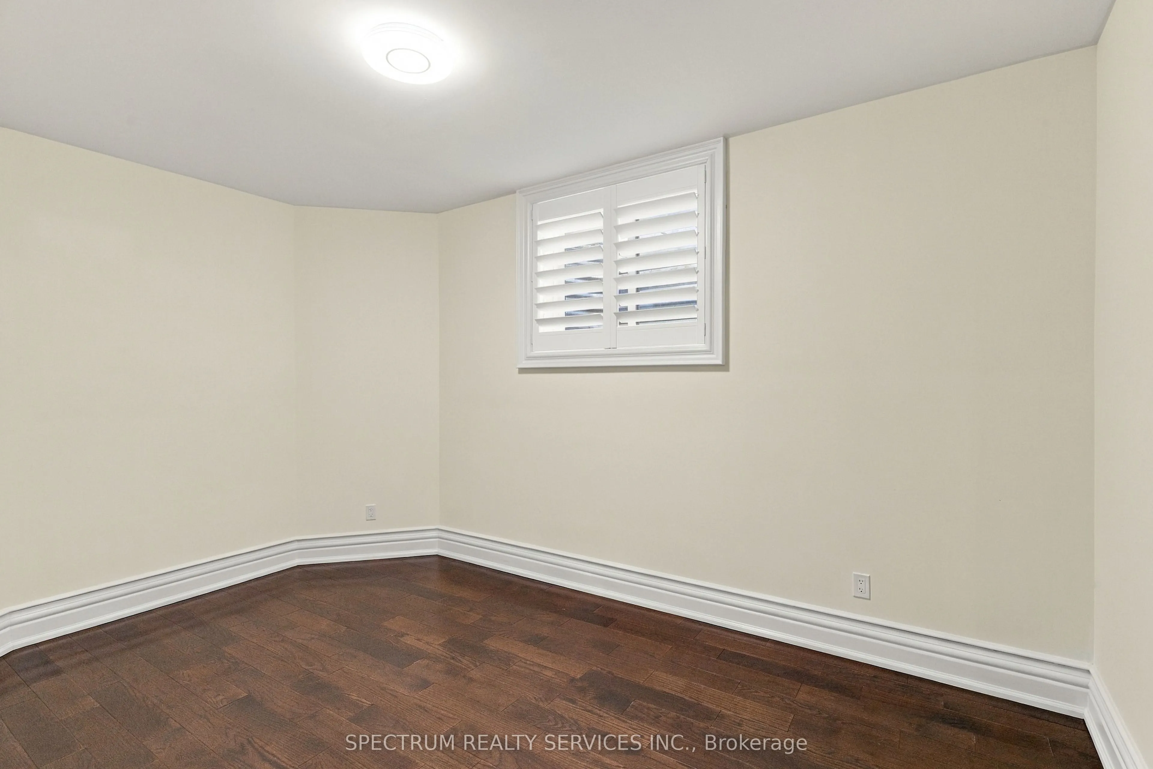 223 Lennox Avenue