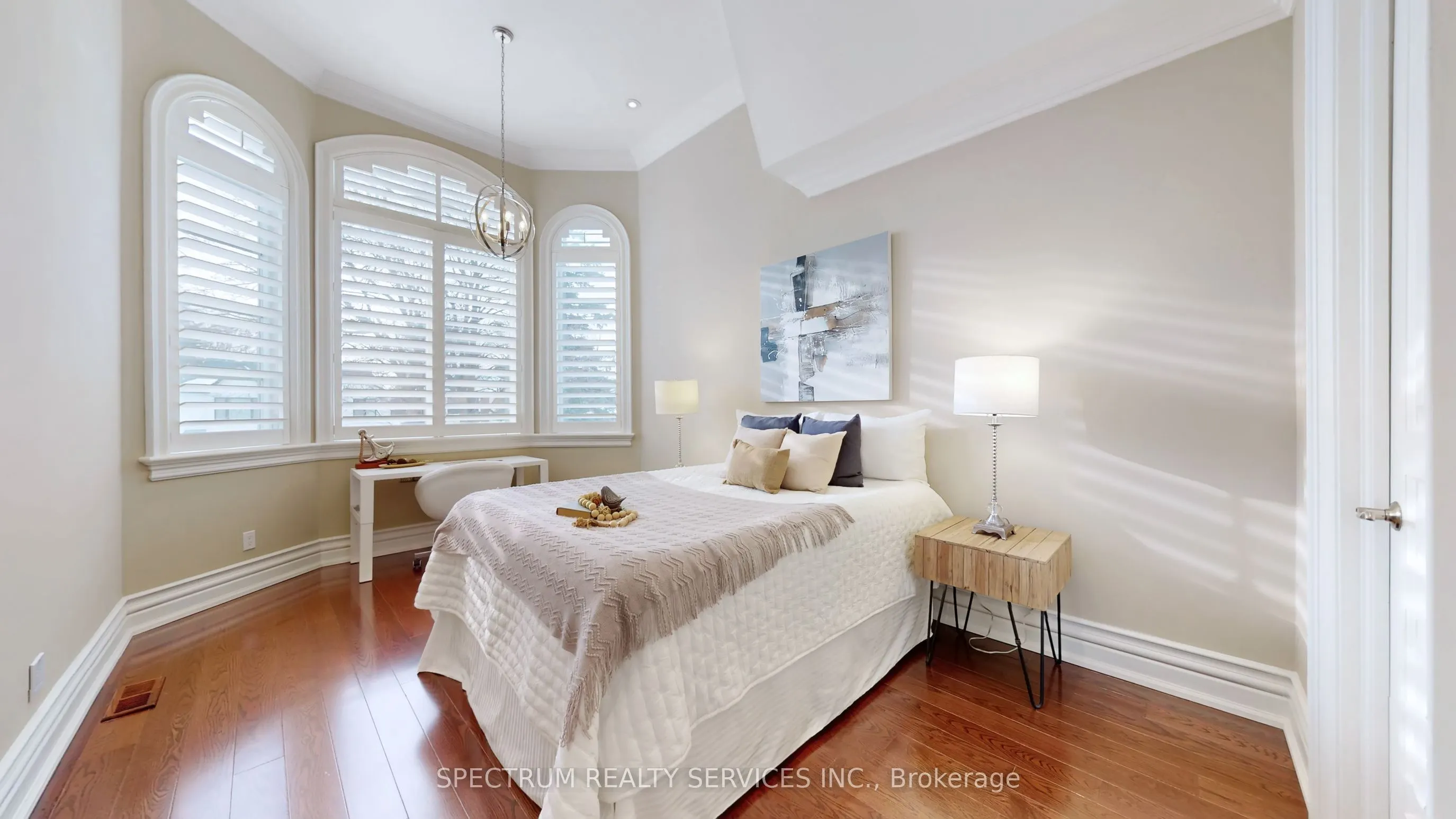 223 Lennox Avenue