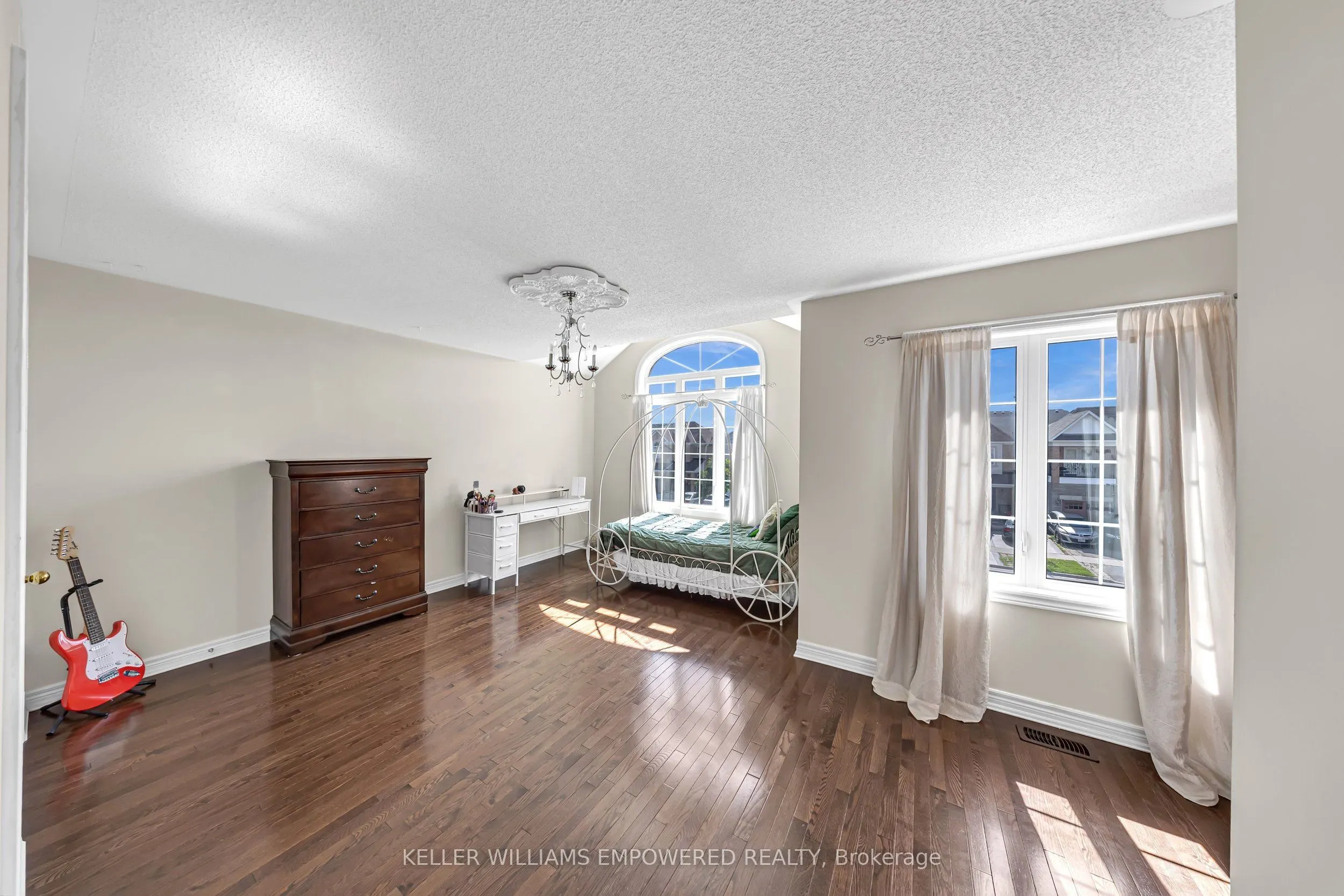 70 Retreat Boulevard