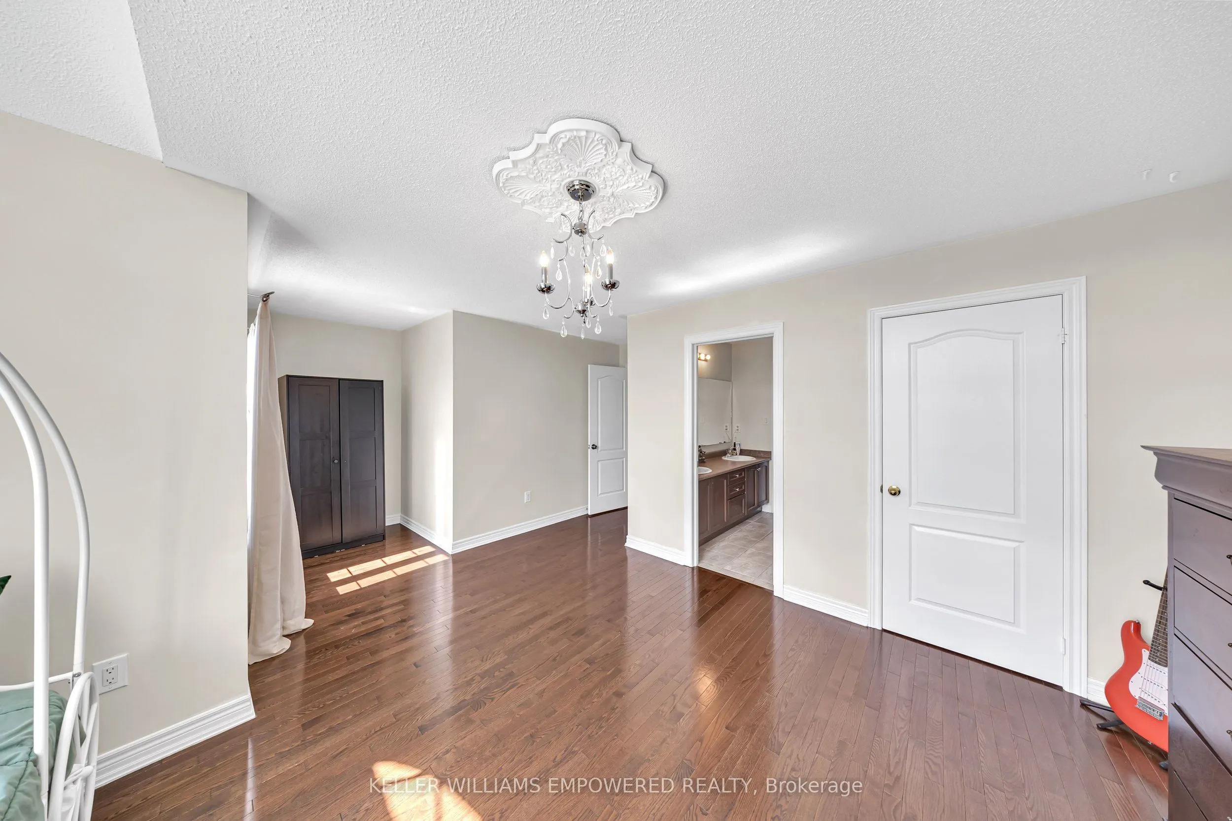 70 Retreat Boulevard