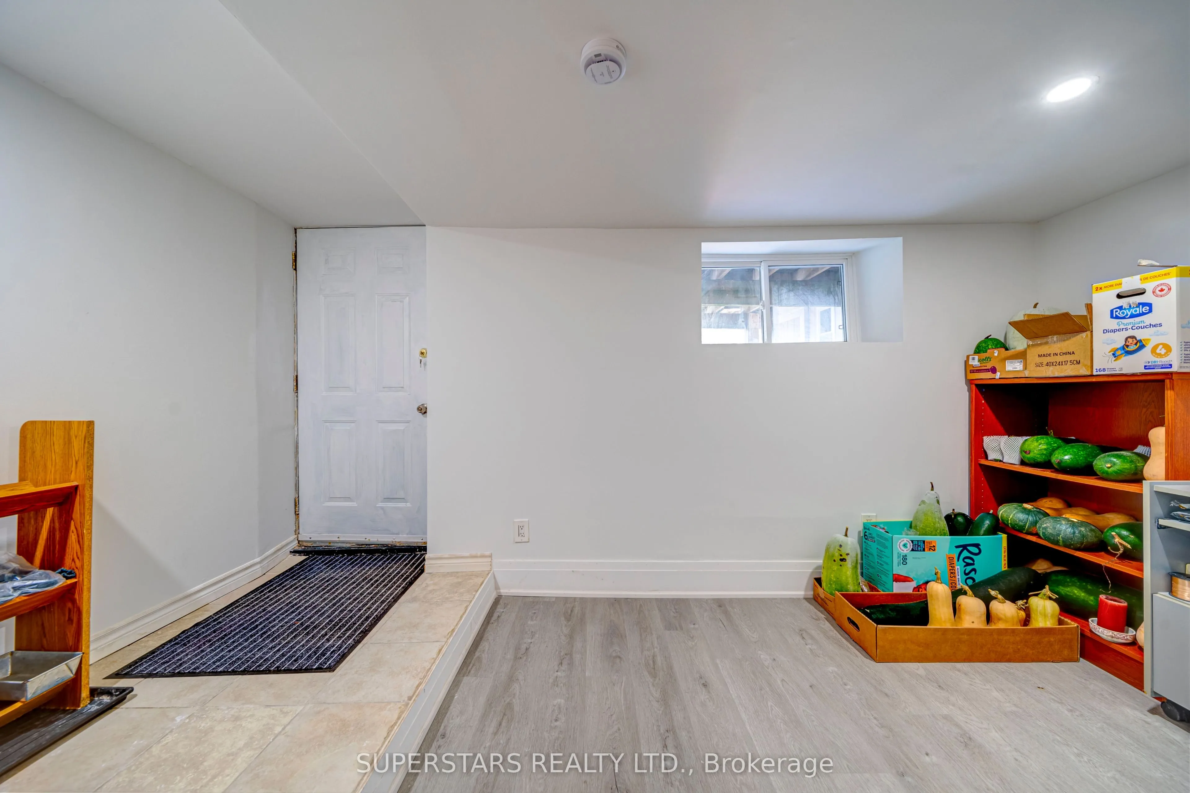 28 Machell Avenue