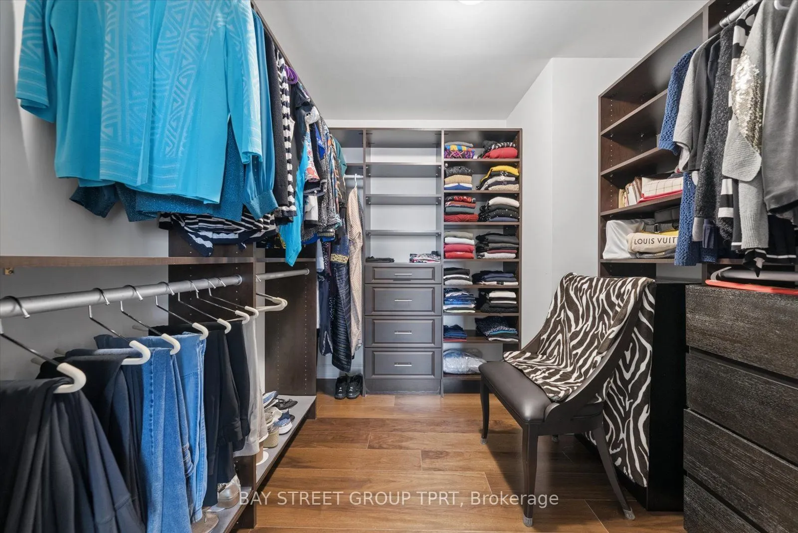 9255 Jane Street #1605