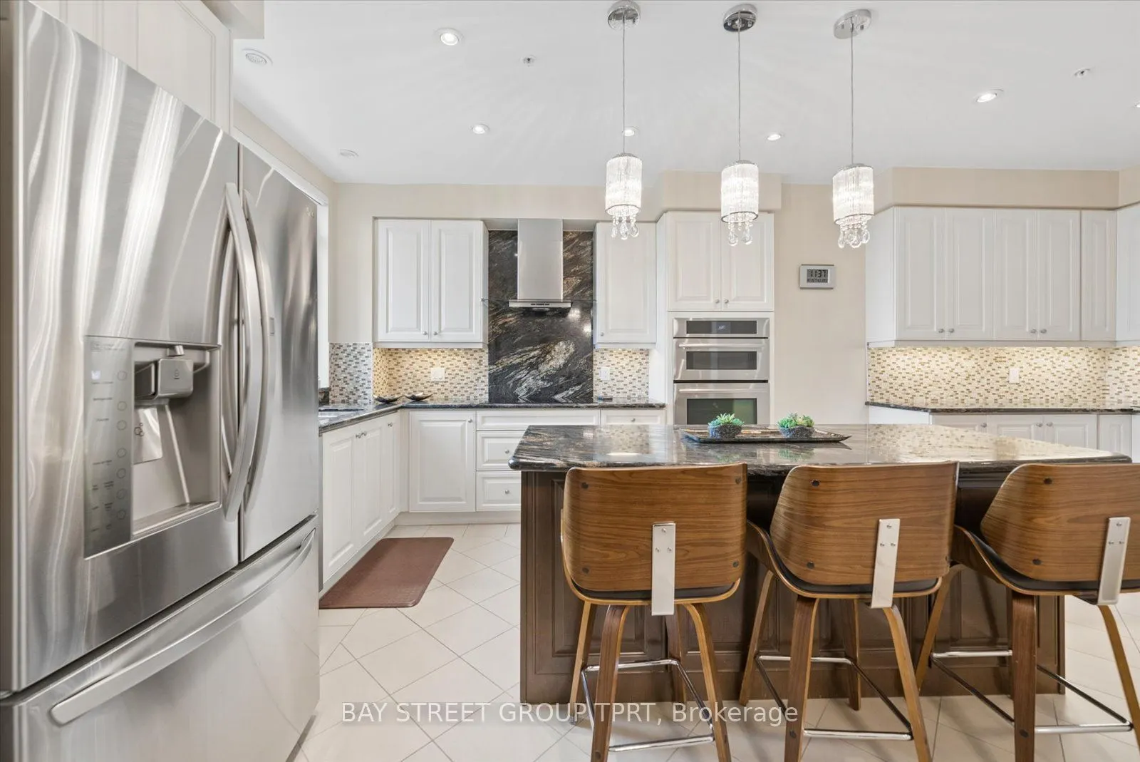 9255 Jane Street #1605