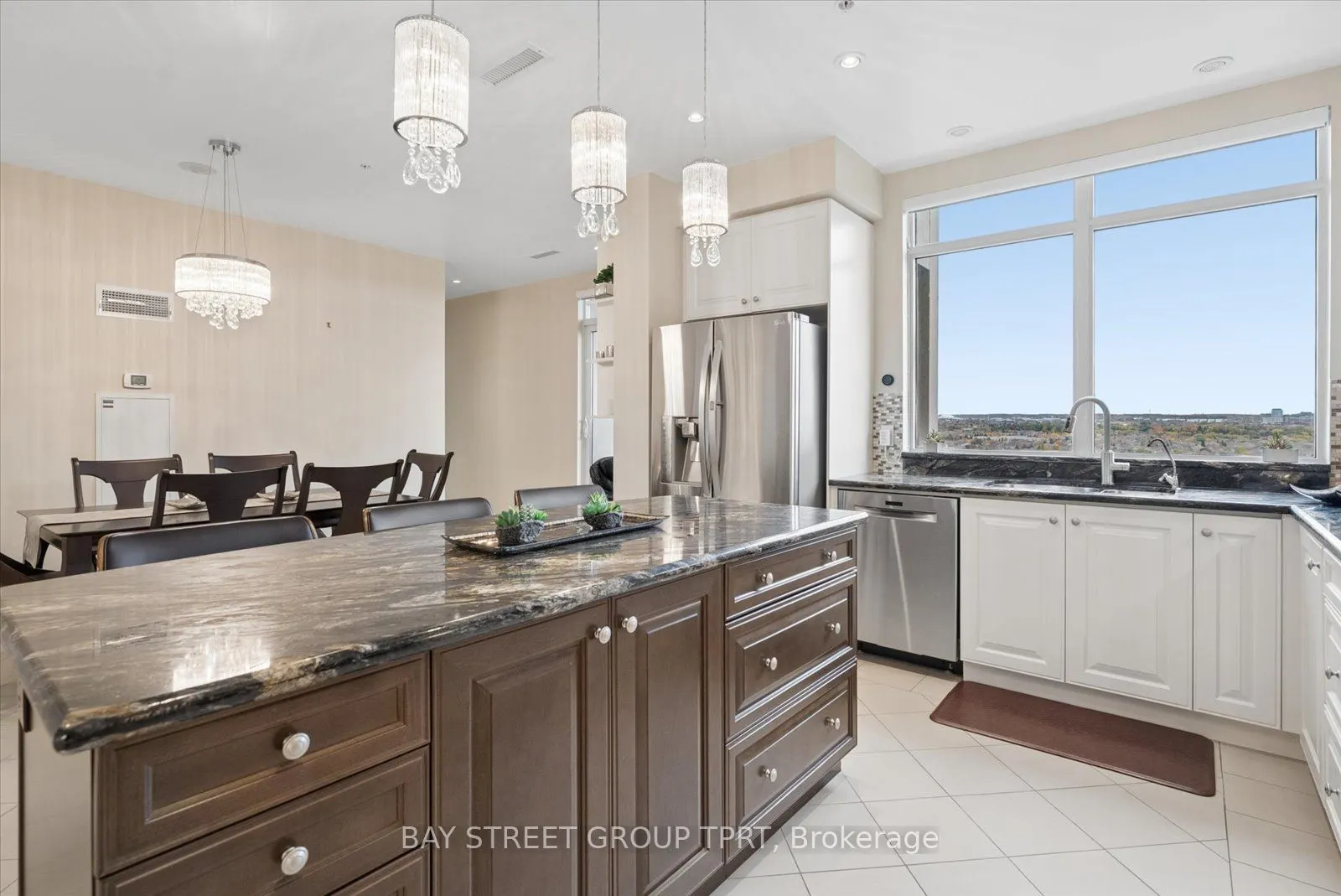 9255 Jane Street #1605