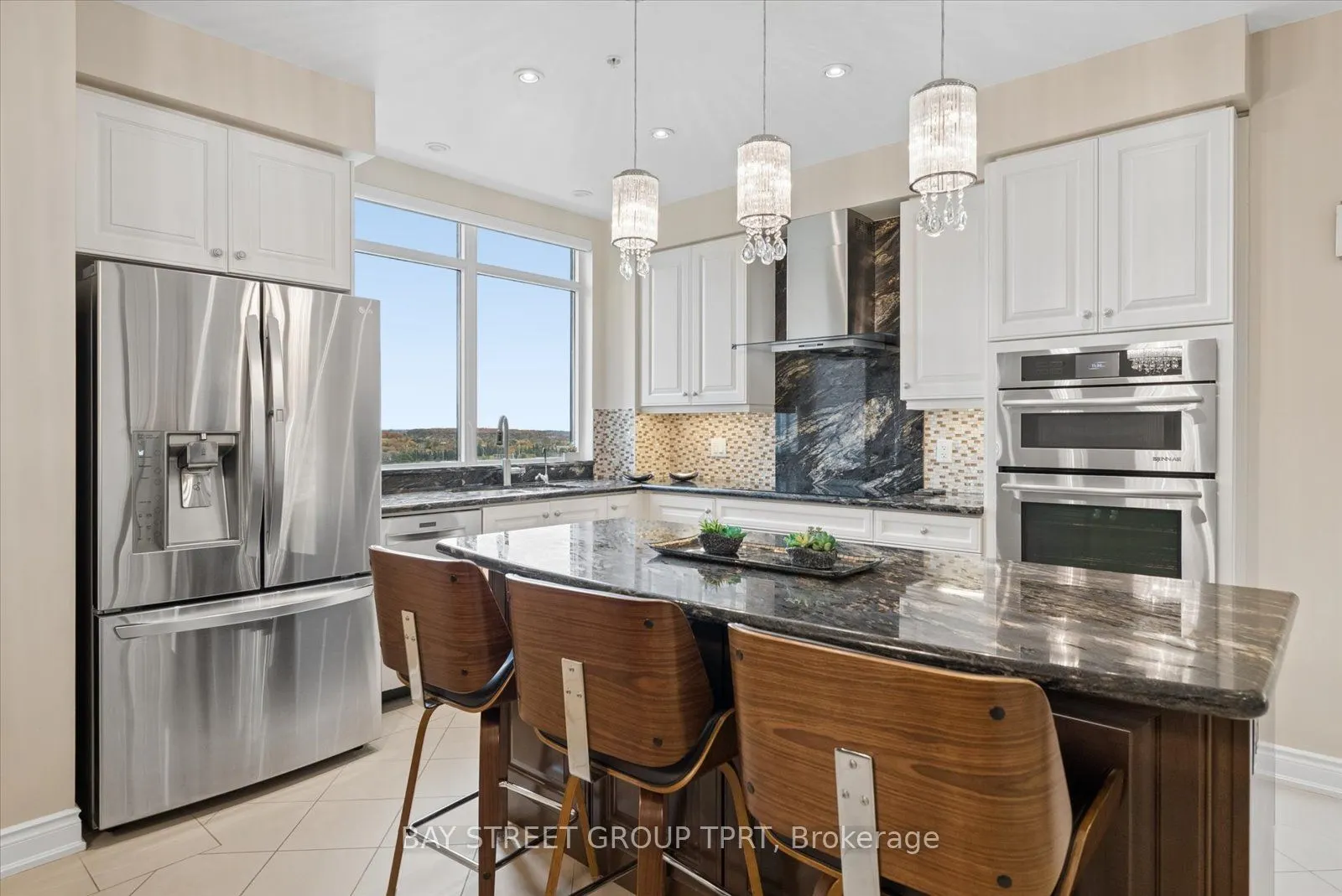 9255 Jane Street #1605