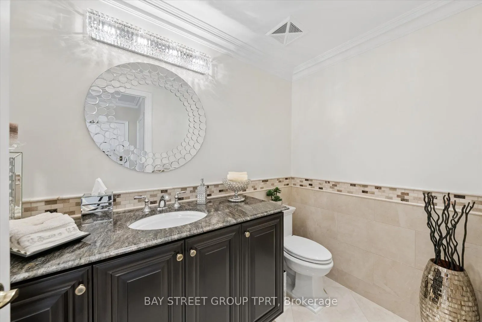 9255 Jane Street #1605