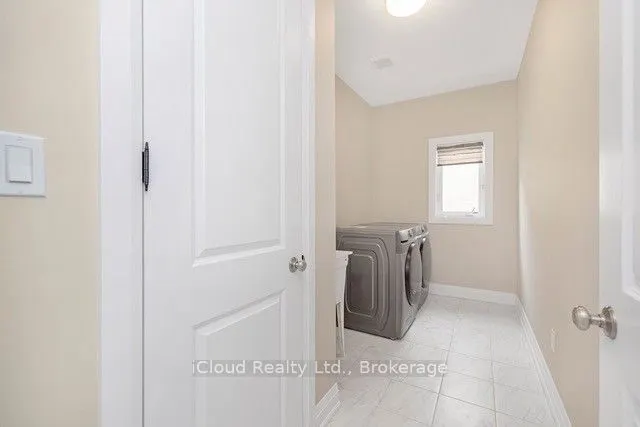 38 Pine Hill Crescent