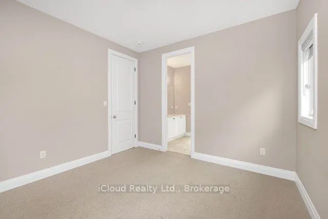 38 Pine Hill Crescent