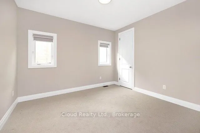 38 Pine Hill Crescent