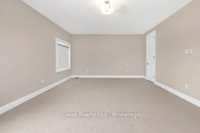 38 Pine Hill Crescent