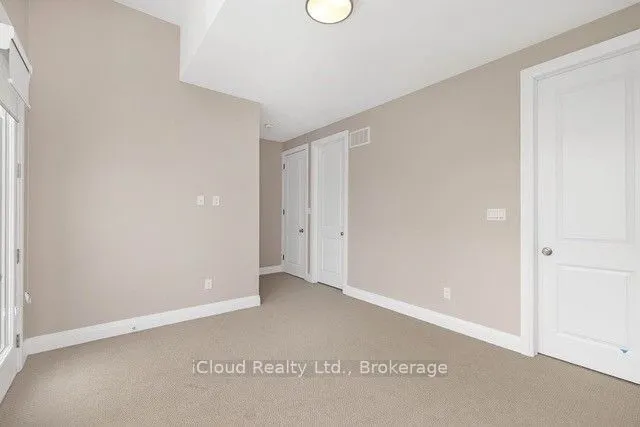 38 Pine Hill Crescent