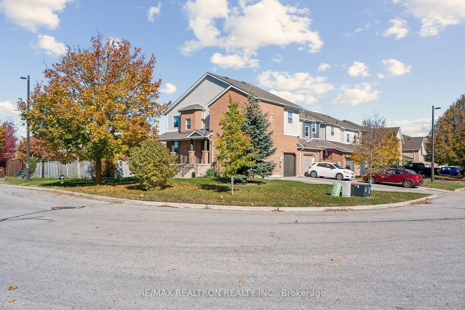 33 Wrendale Crescent